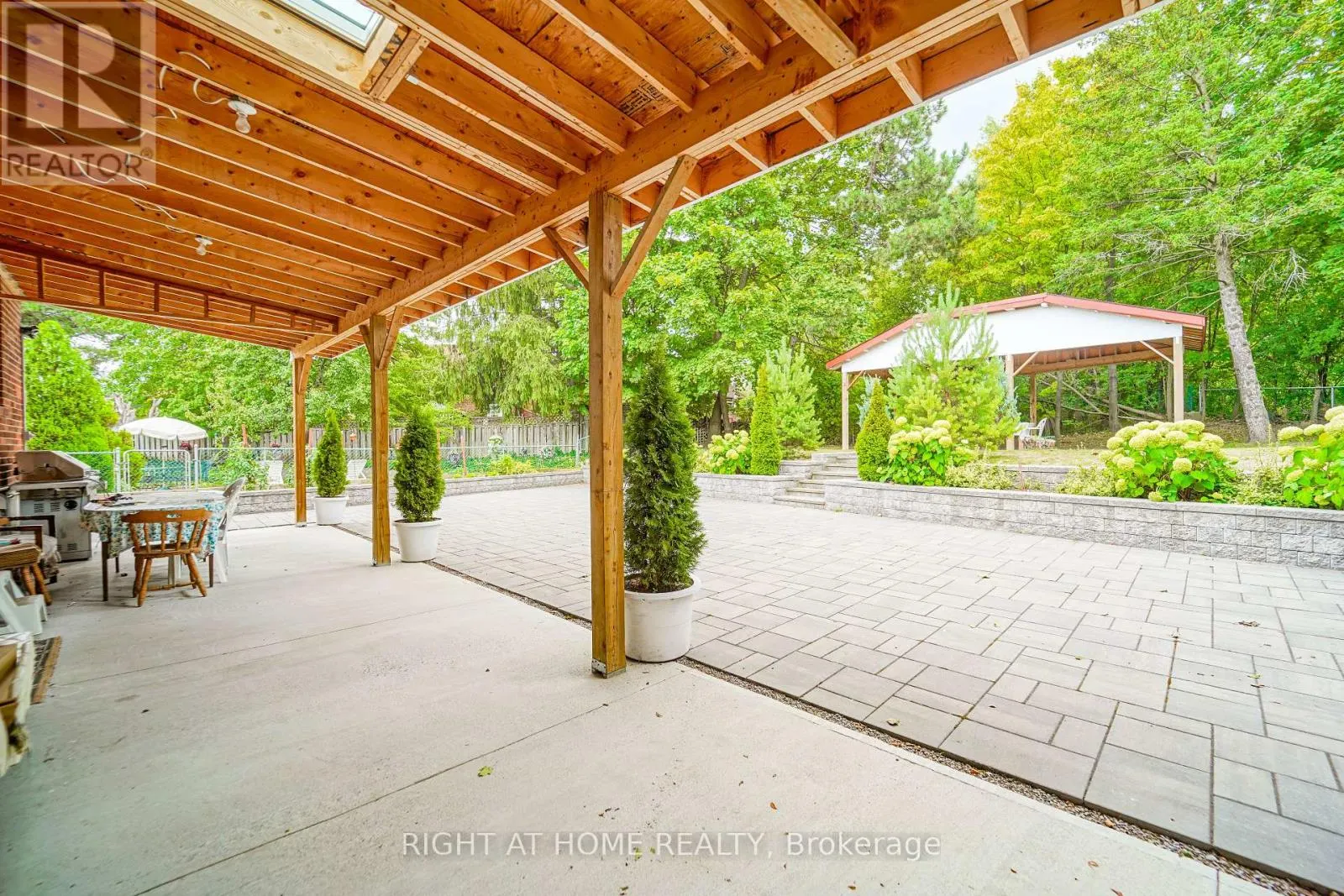 38 LINGARDE DRIVE