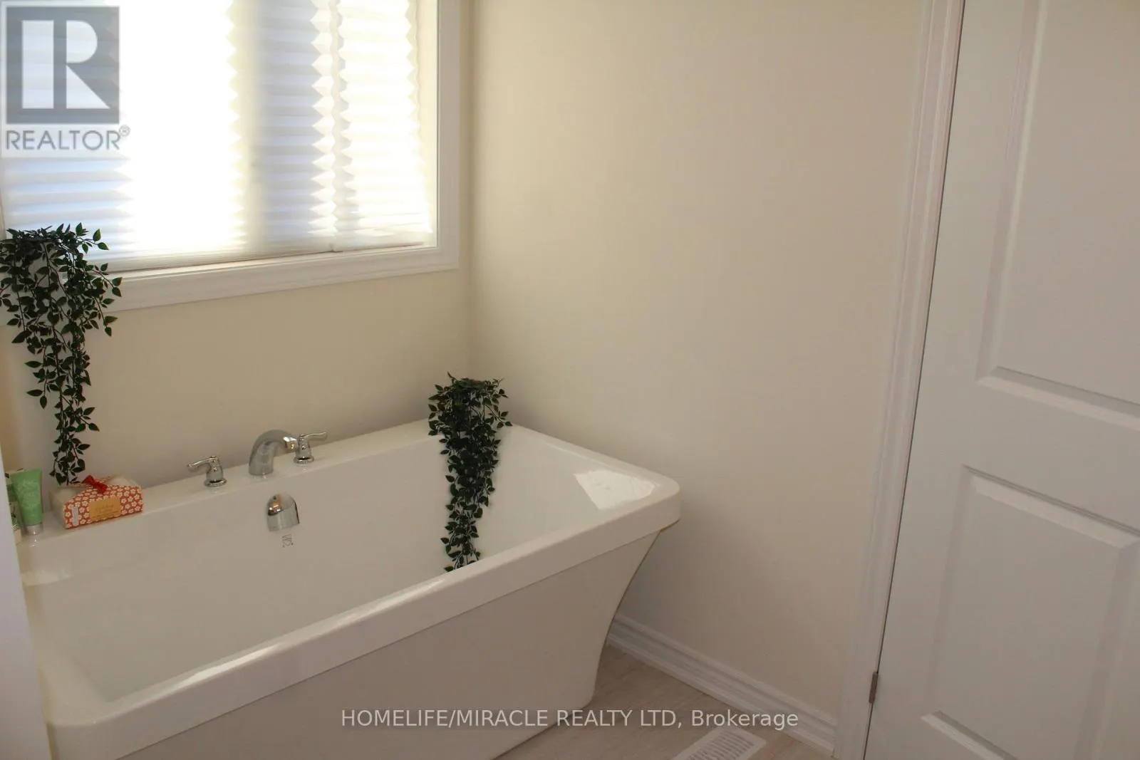 1108 CAMEO STREET
