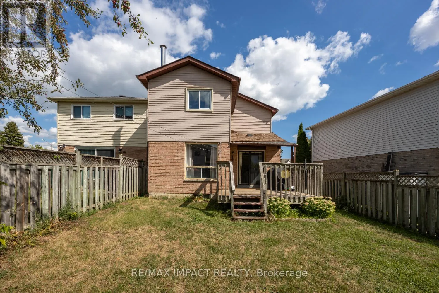 820 BENNETT CRESCENT