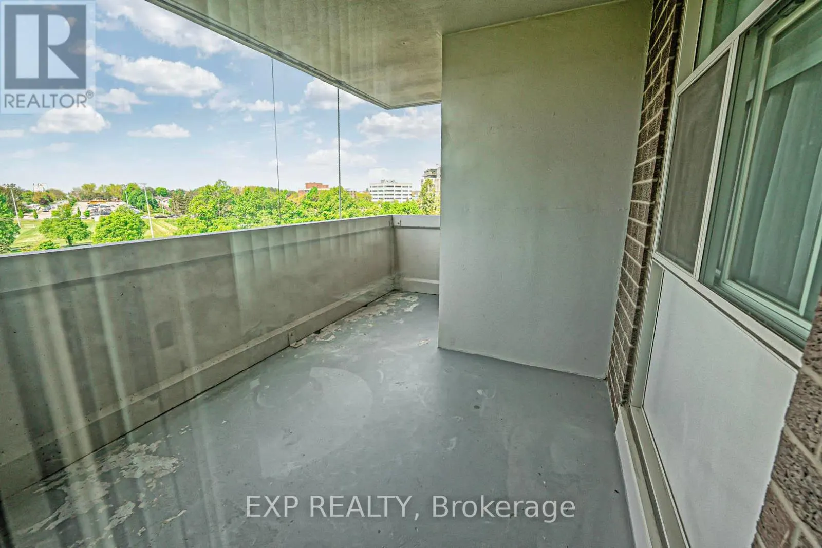 #402 - 44 FALBY COURT