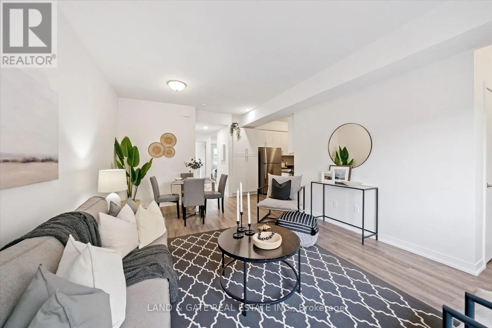 4 - 223 ALBERT STREET, #4