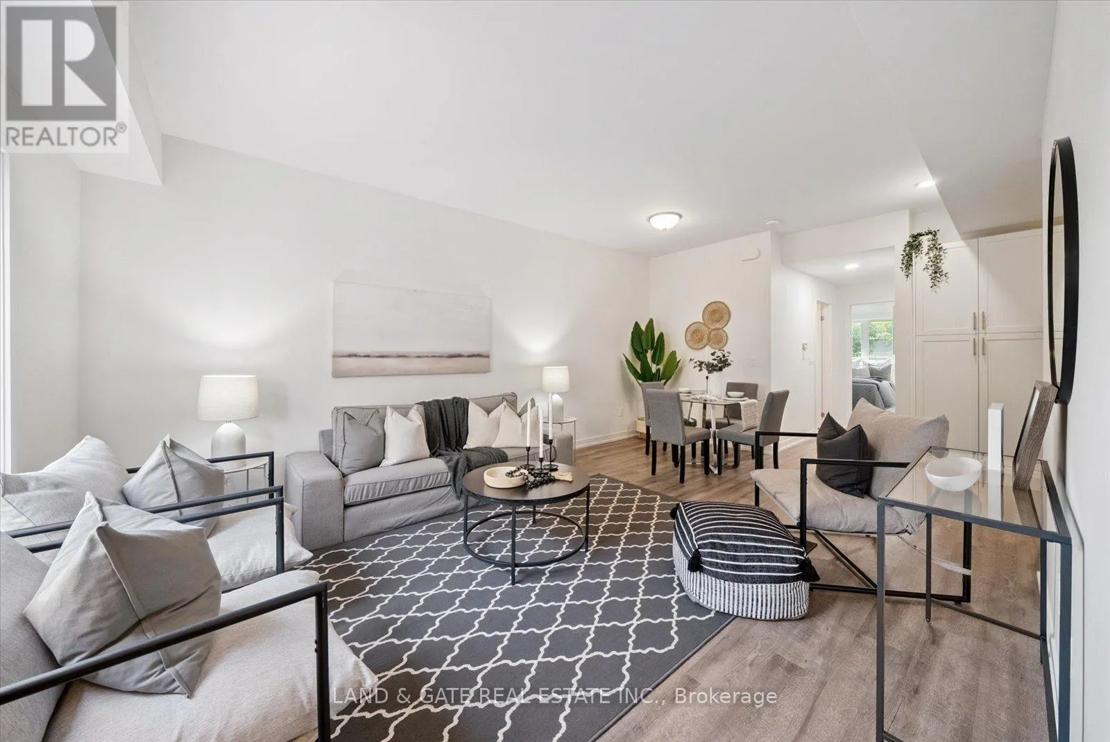 4 - 223 ALBERT STREET, #4
