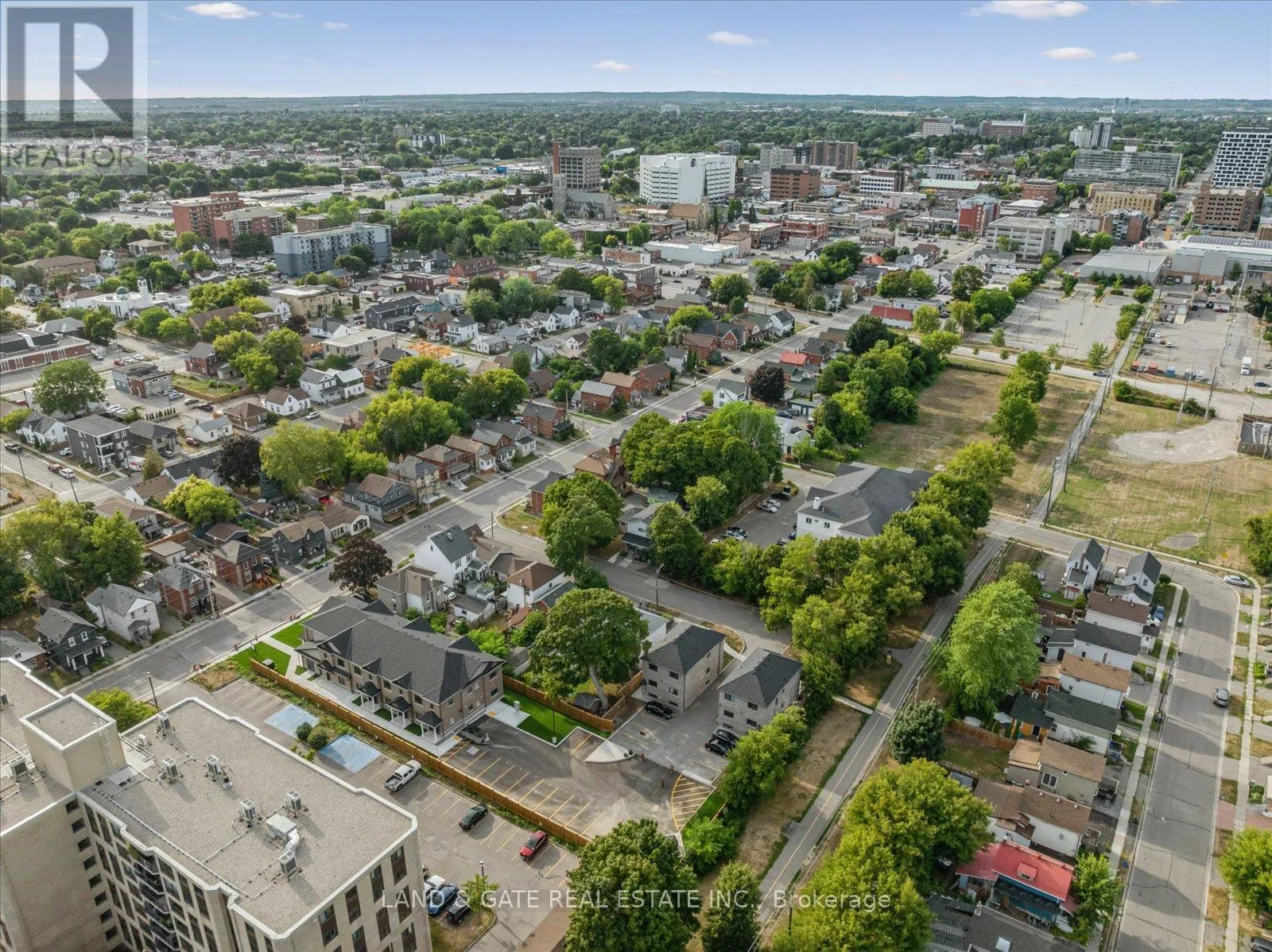 4 - 223 ALBERT STREET, #4