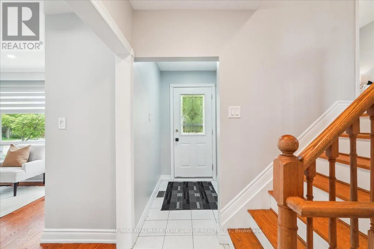 20 ABBEVILLE ROAD