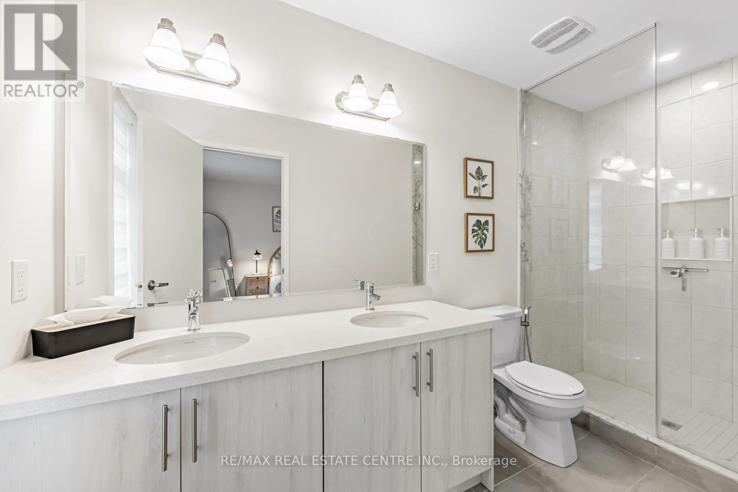 1310 BRADENTON PATH