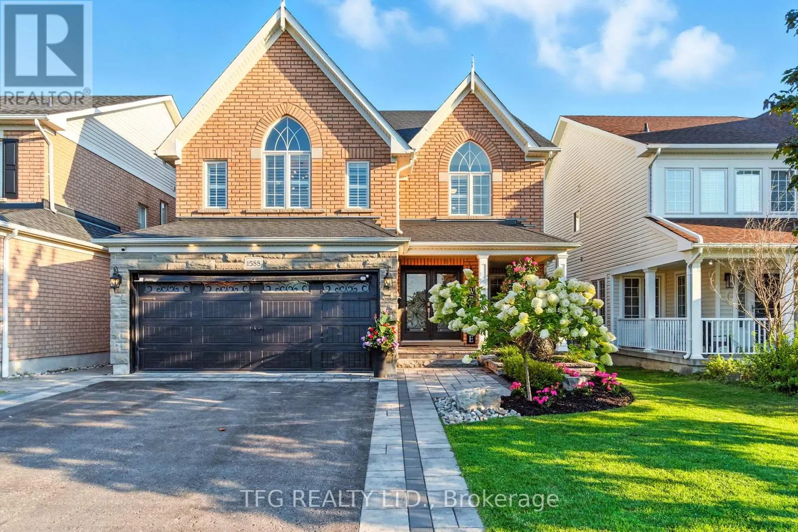 1588 SPENCELY DRIVE