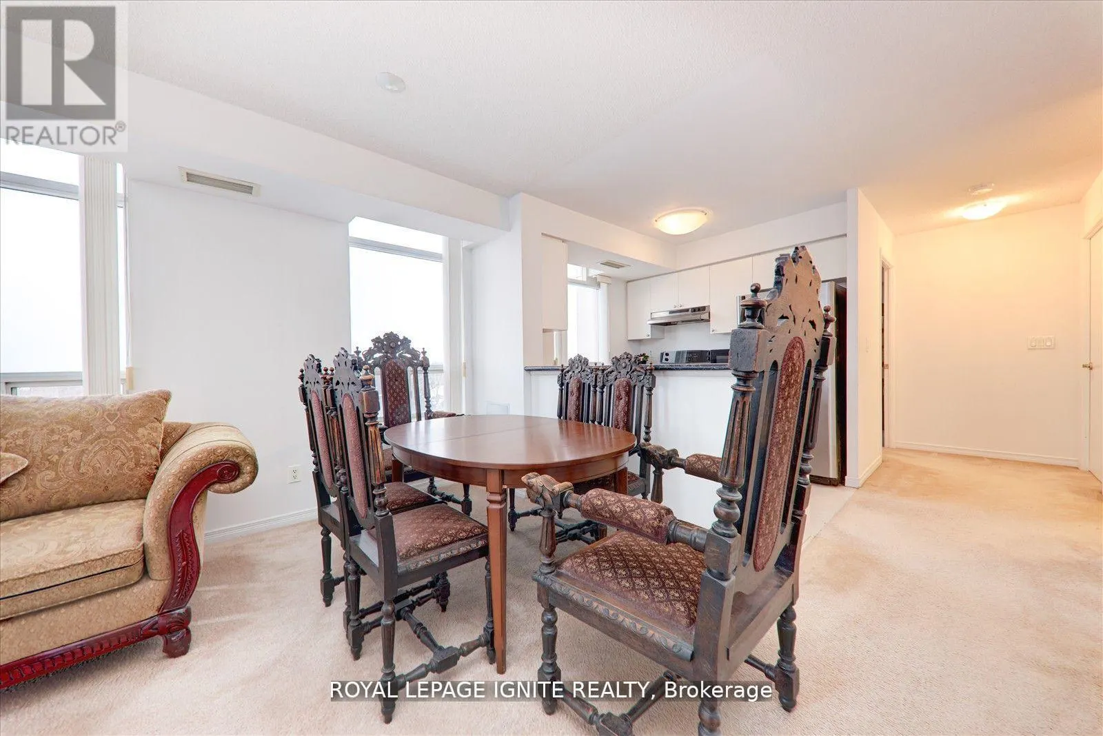 808 - 3650 KINGSTON ROAD