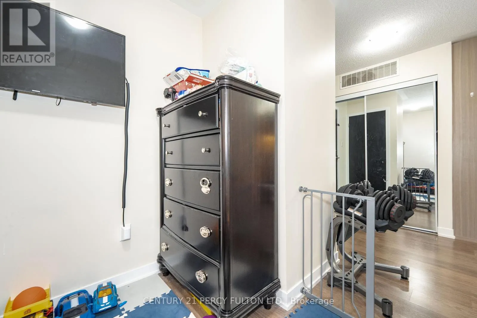 202 - 20 ORCHID PLACE DRIVE