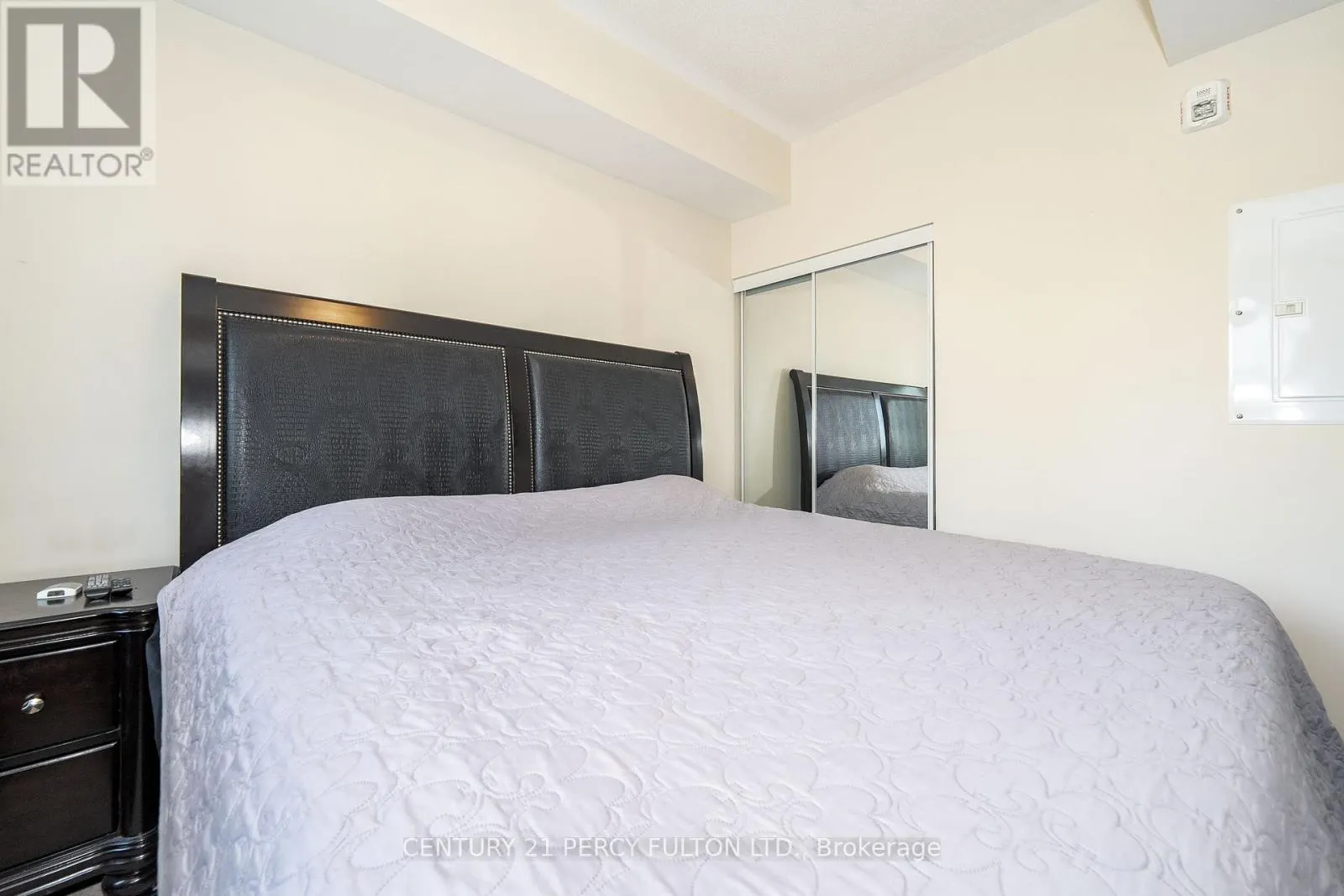 202 - 20 ORCHID PLACE DRIVE