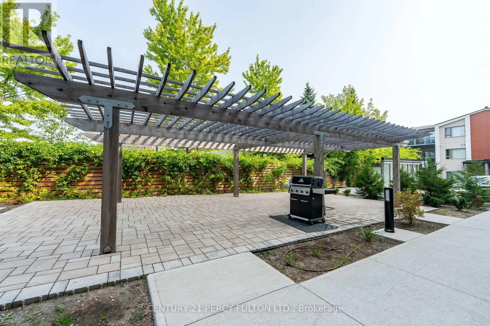 202 - 20 ORCHID PLACE DRIVE