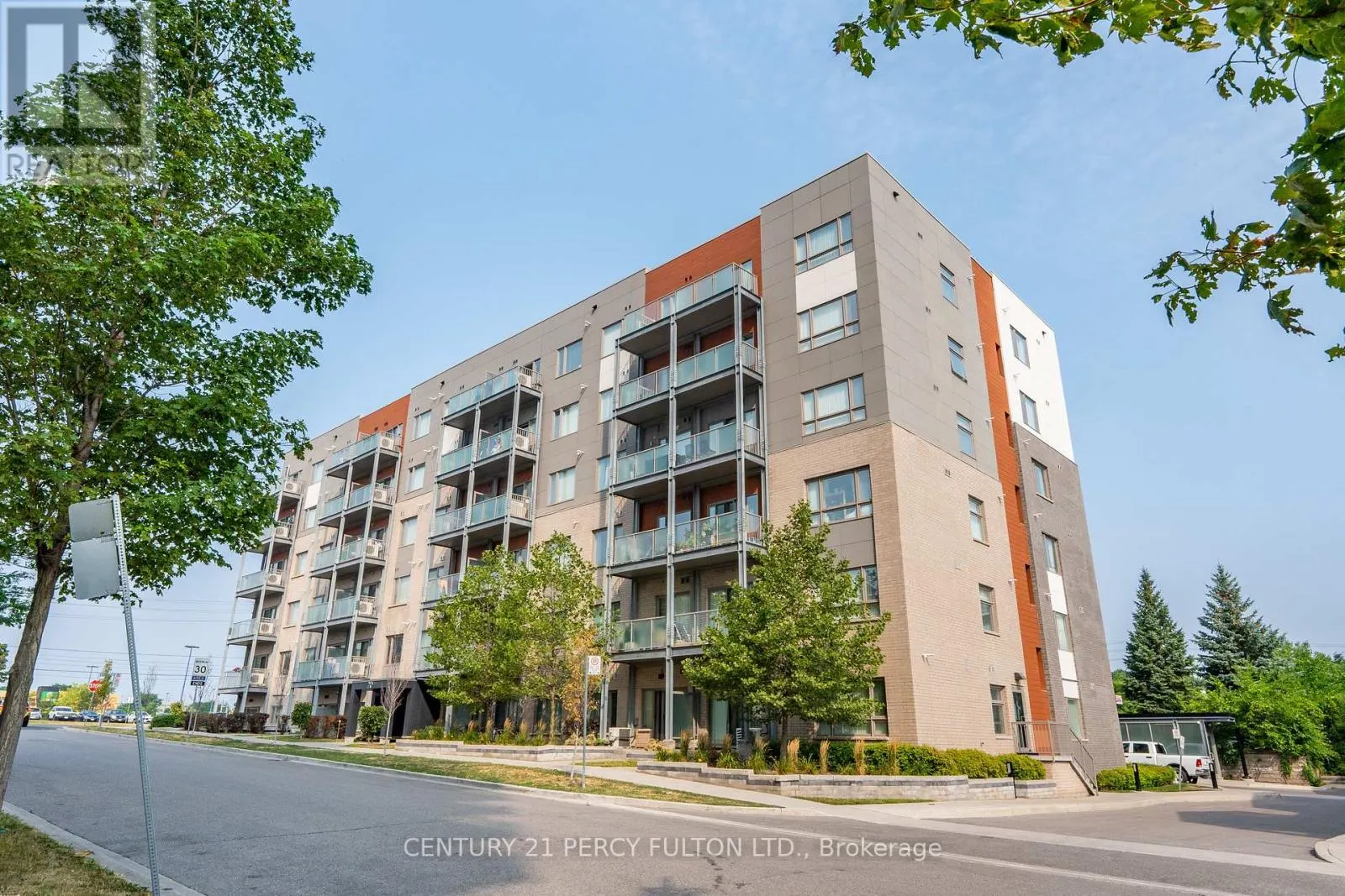 202 - 20 ORCHID PLACE DRIVE