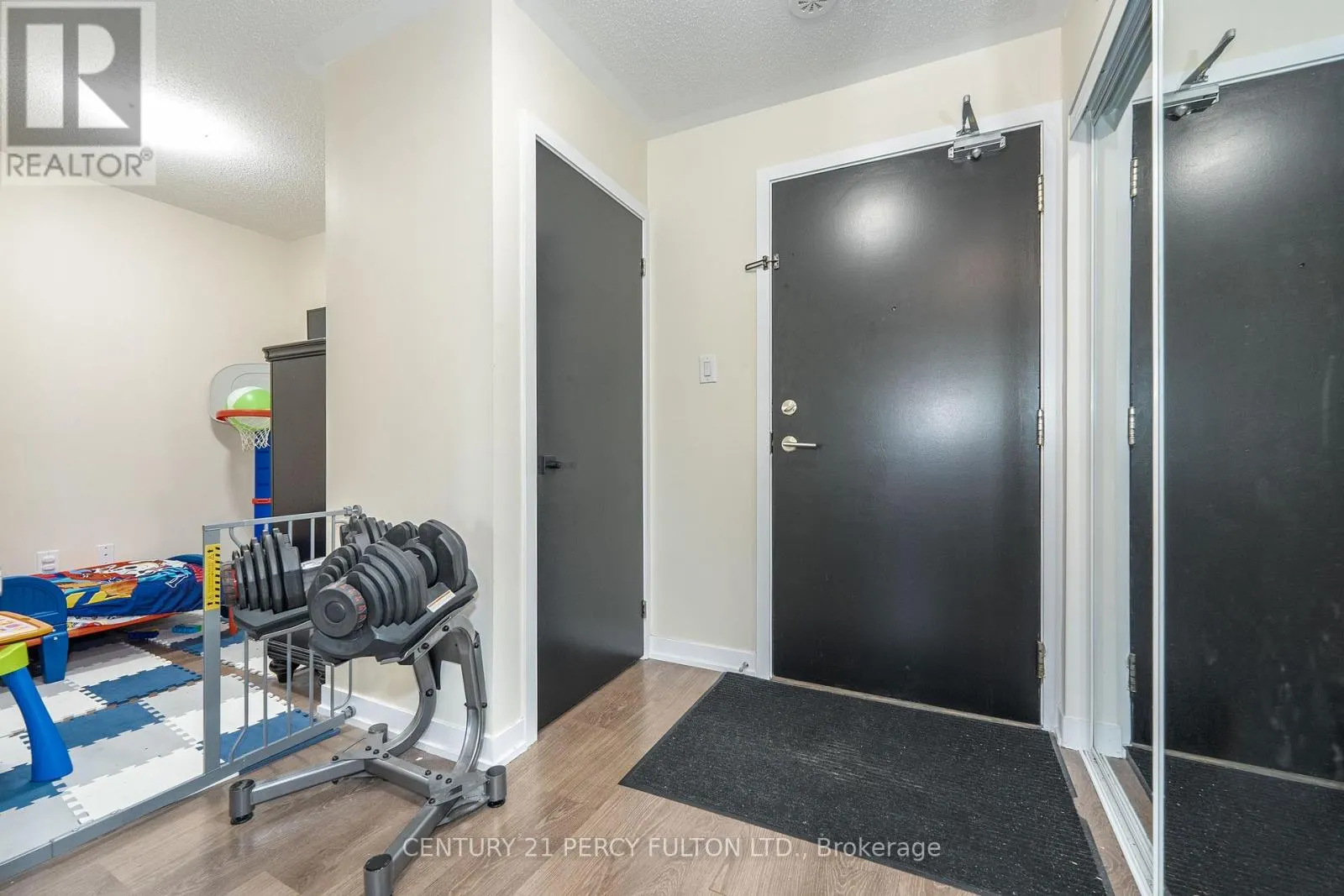 202 - 20 ORCHID PLACE DRIVE
