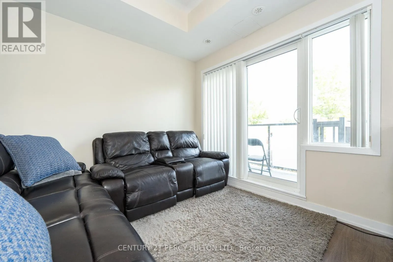 202 - 20 ORCHID PLACE DRIVE