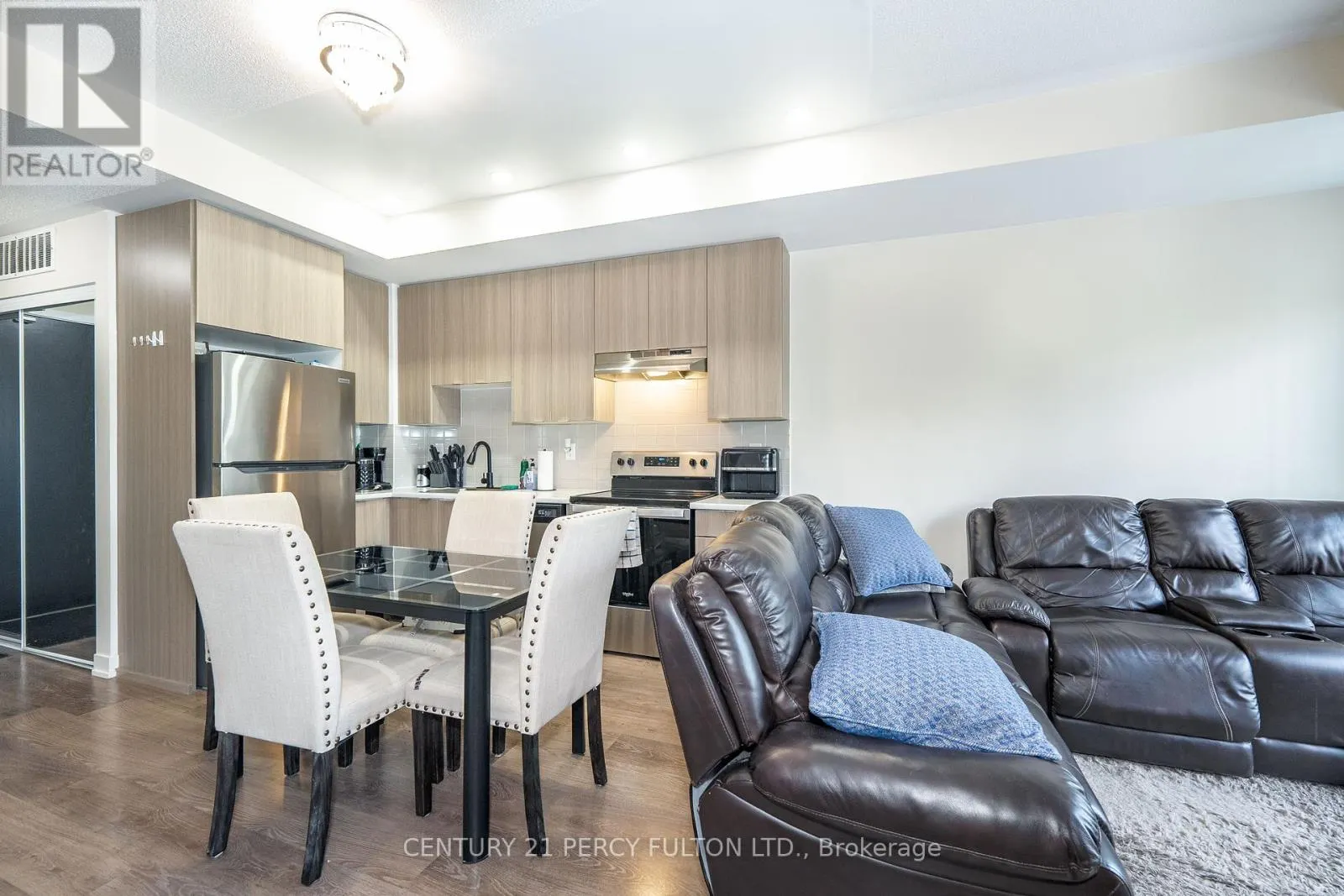 202 - 20 ORCHID PLACE DRIVE