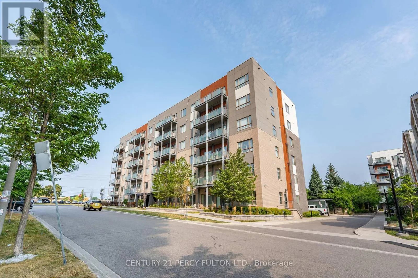 202 - 20 ORCHID PLACE DRIVE