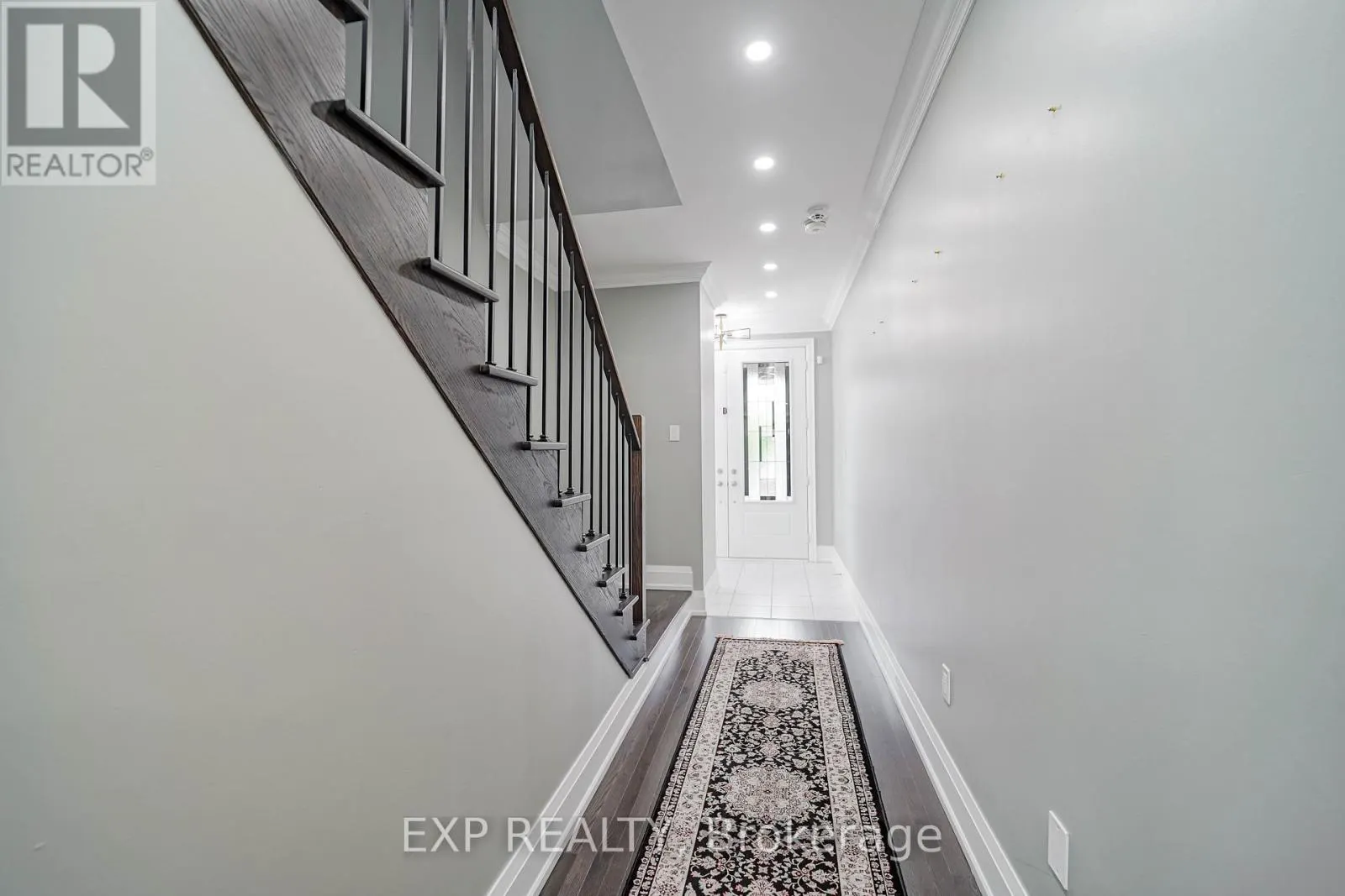 25 CHRISTINE ELLIOTT AVENUE