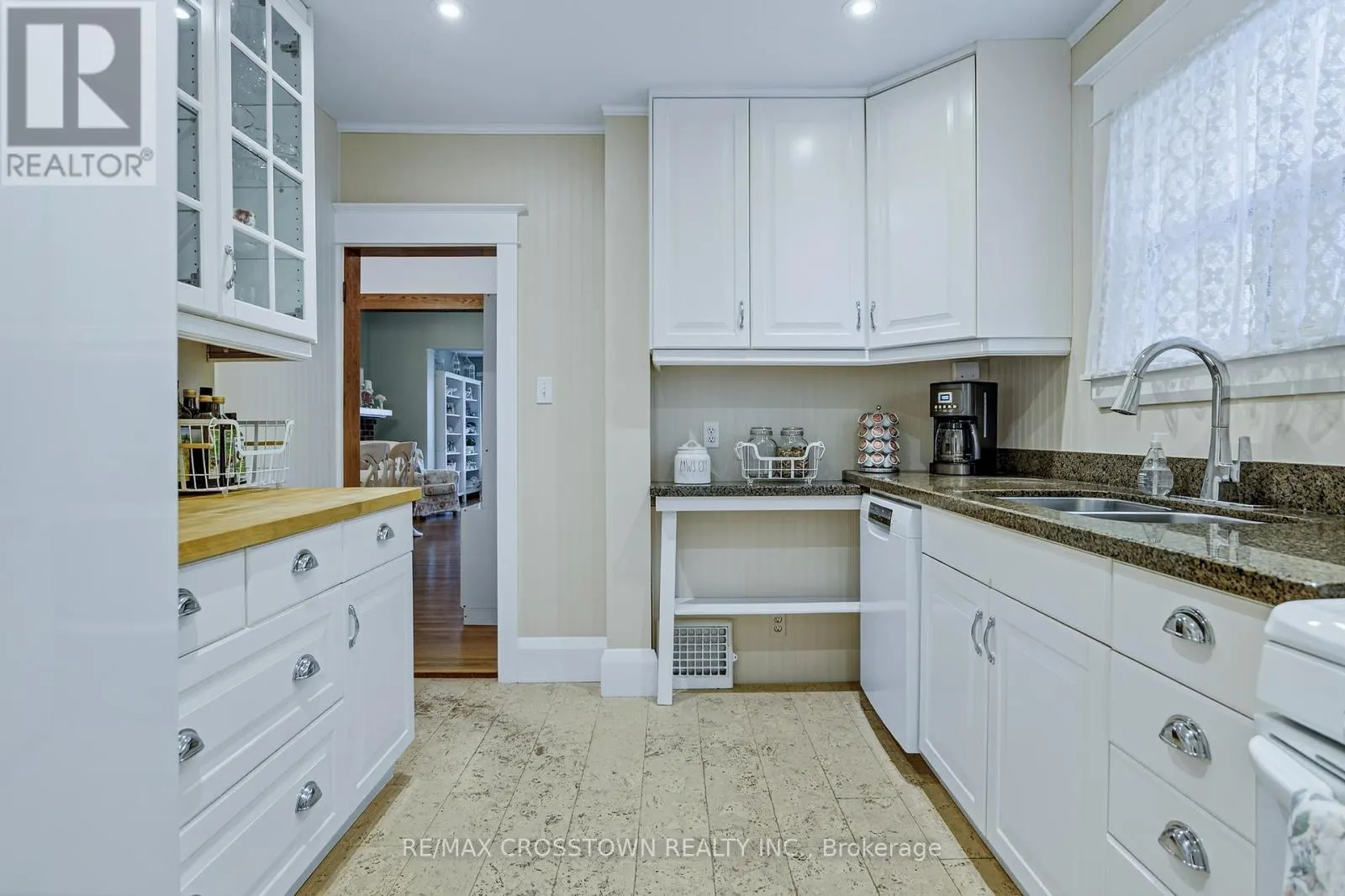 311 CHISHOLM AVENUE