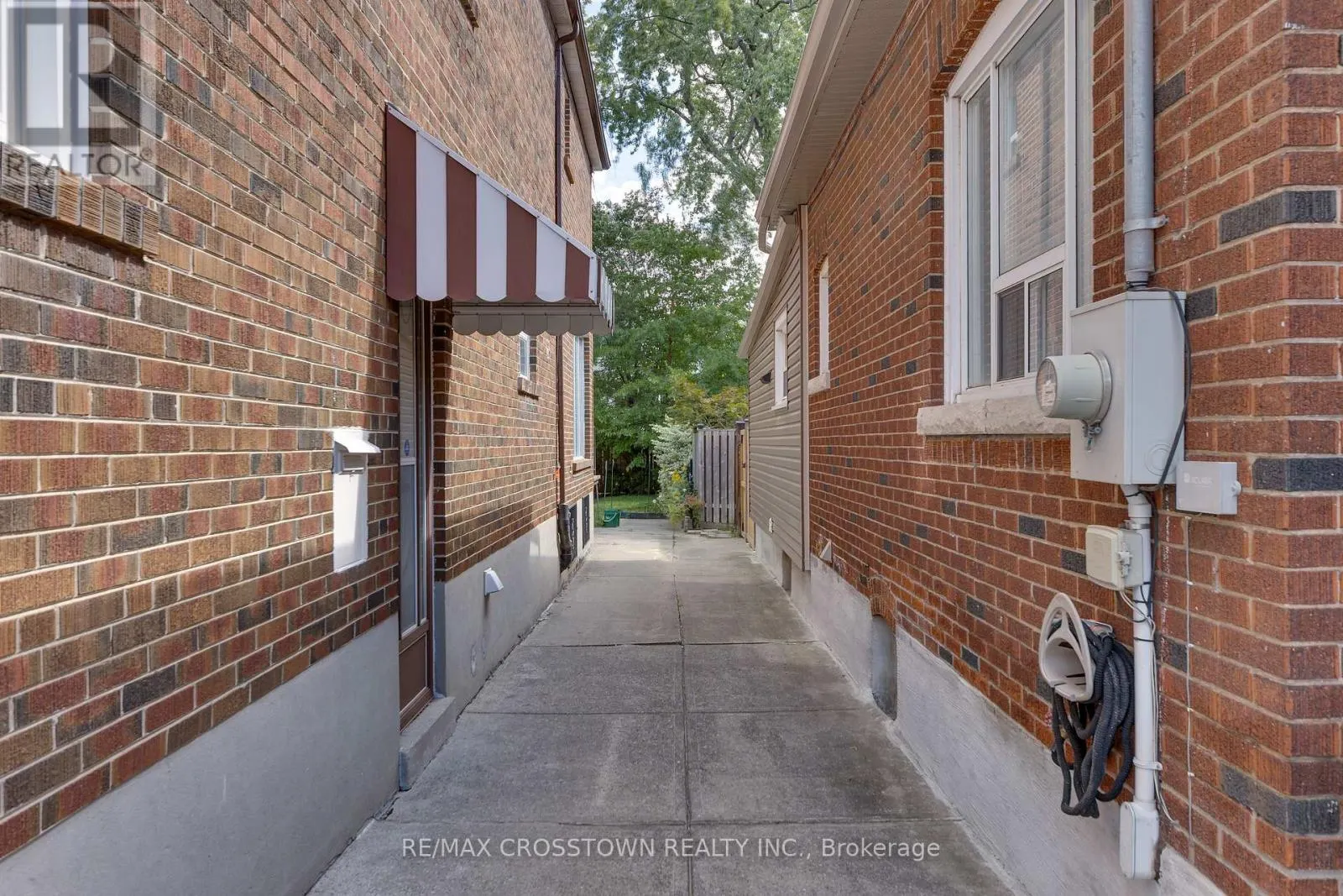311 CHISHOLM AVENUE