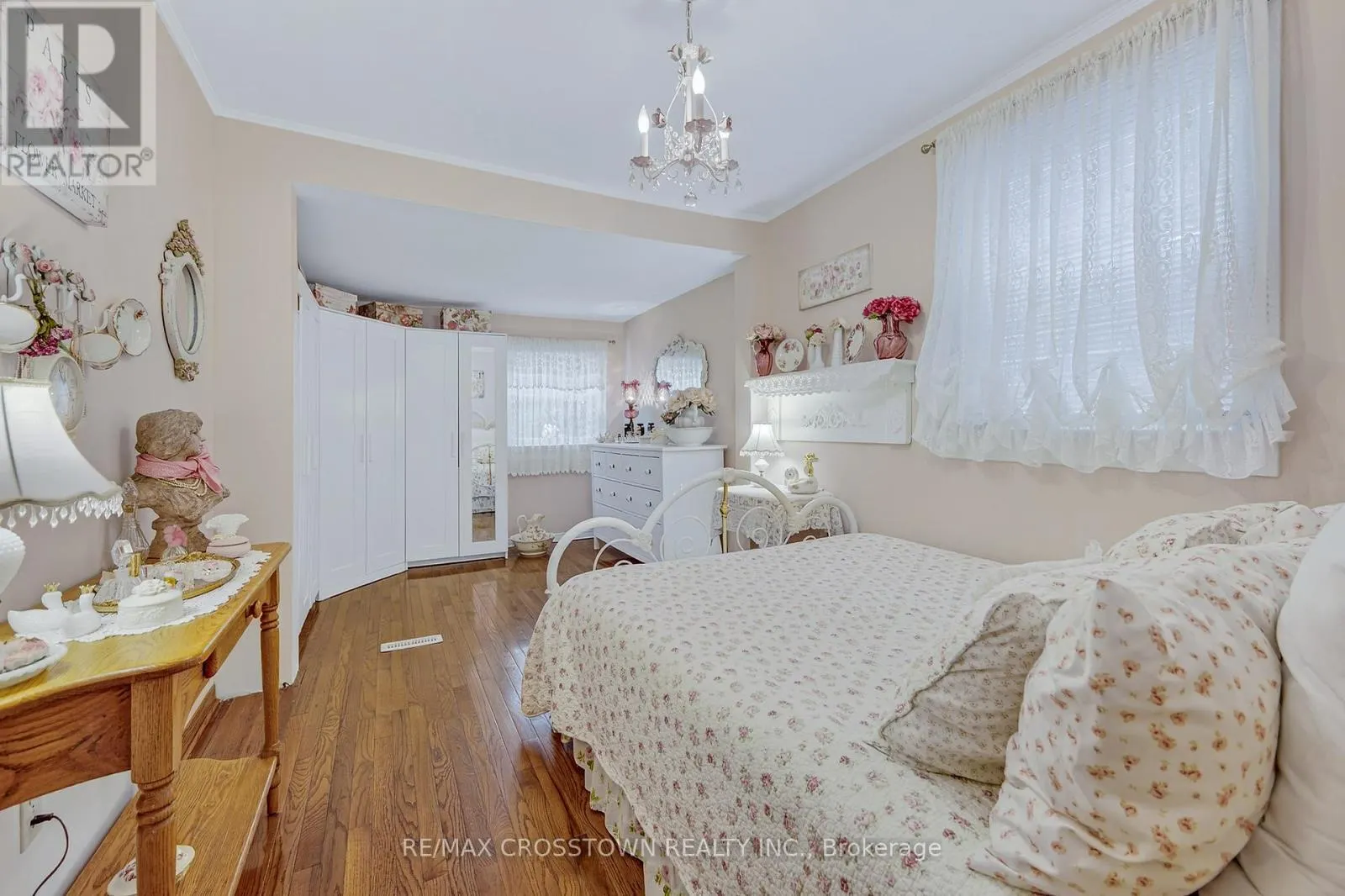 311 CHISHOLM AVENUE