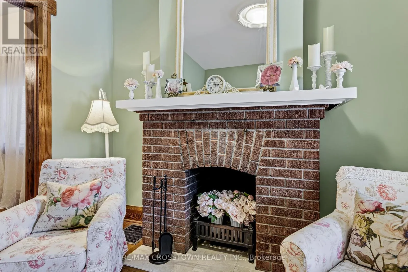 311 CHISHOLM AVENUE