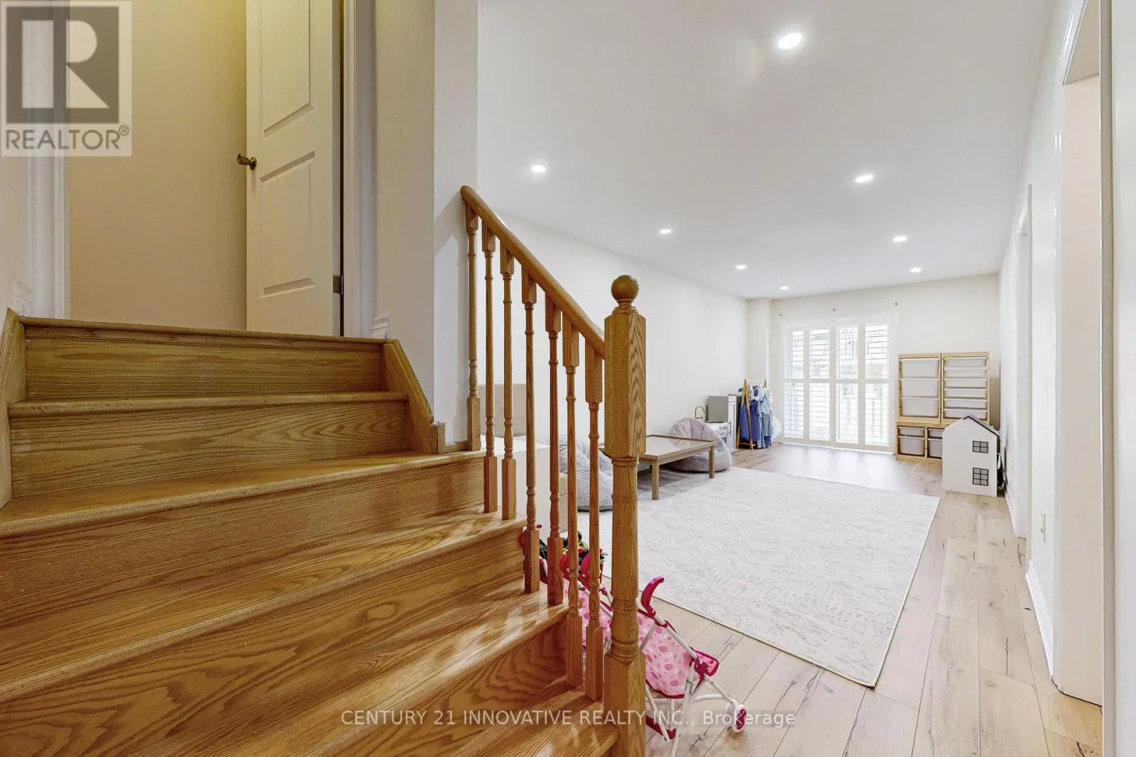 2349 USMAN ROAD