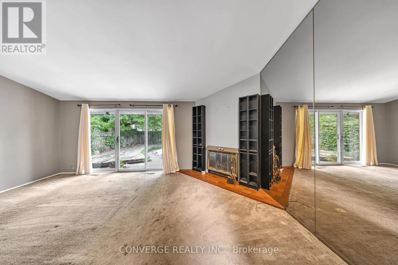 41 BROOKRIDGE DRIVE