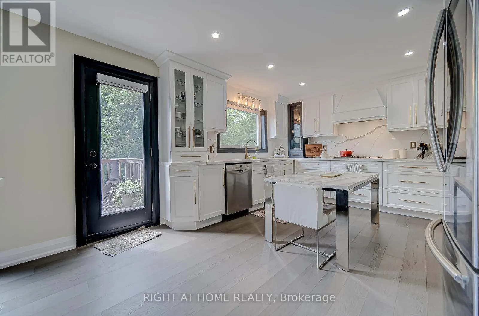 1482 OLD FOREST ROAD