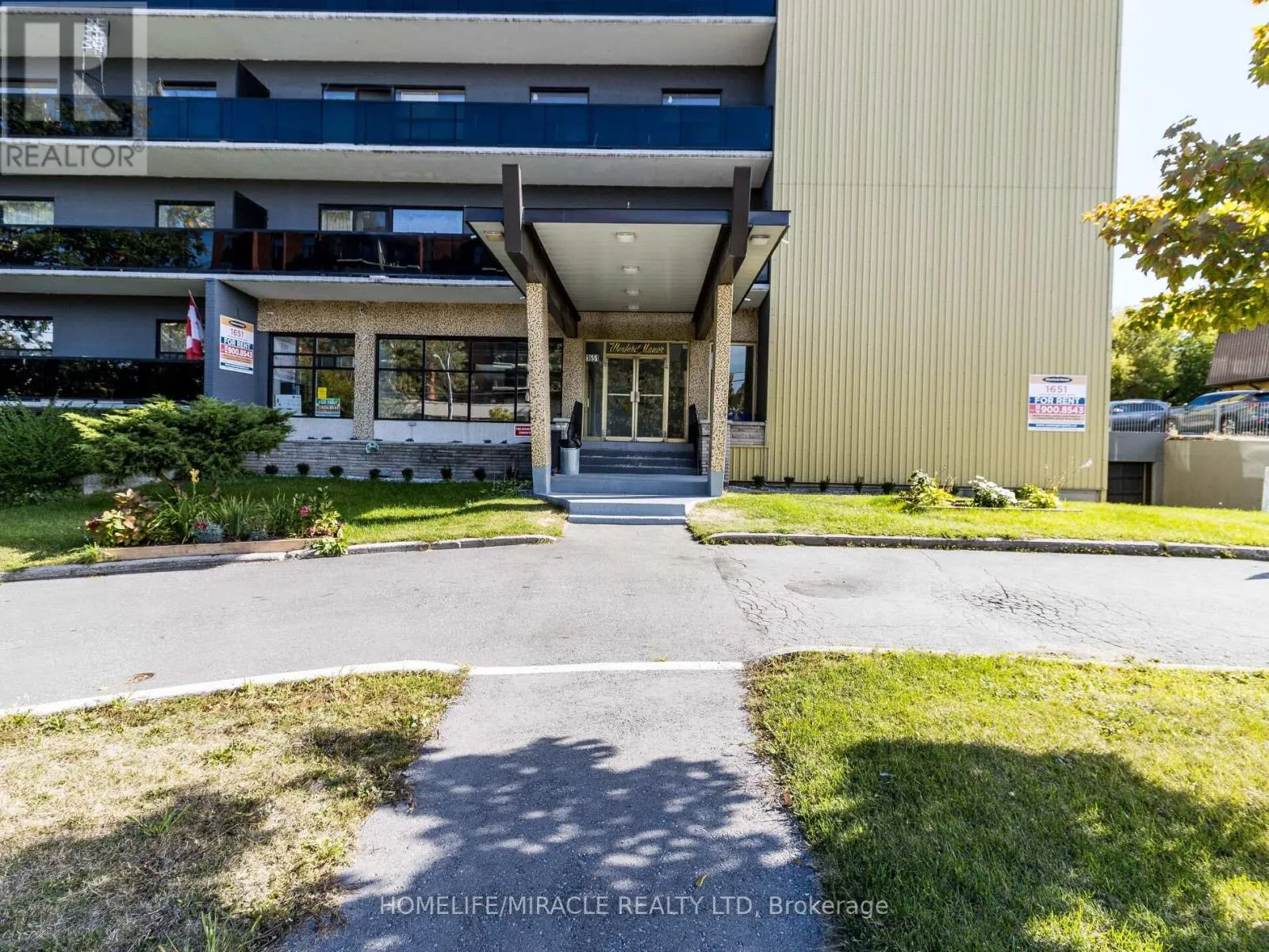 605 - 1651 VICTORIA PARK AVENUE