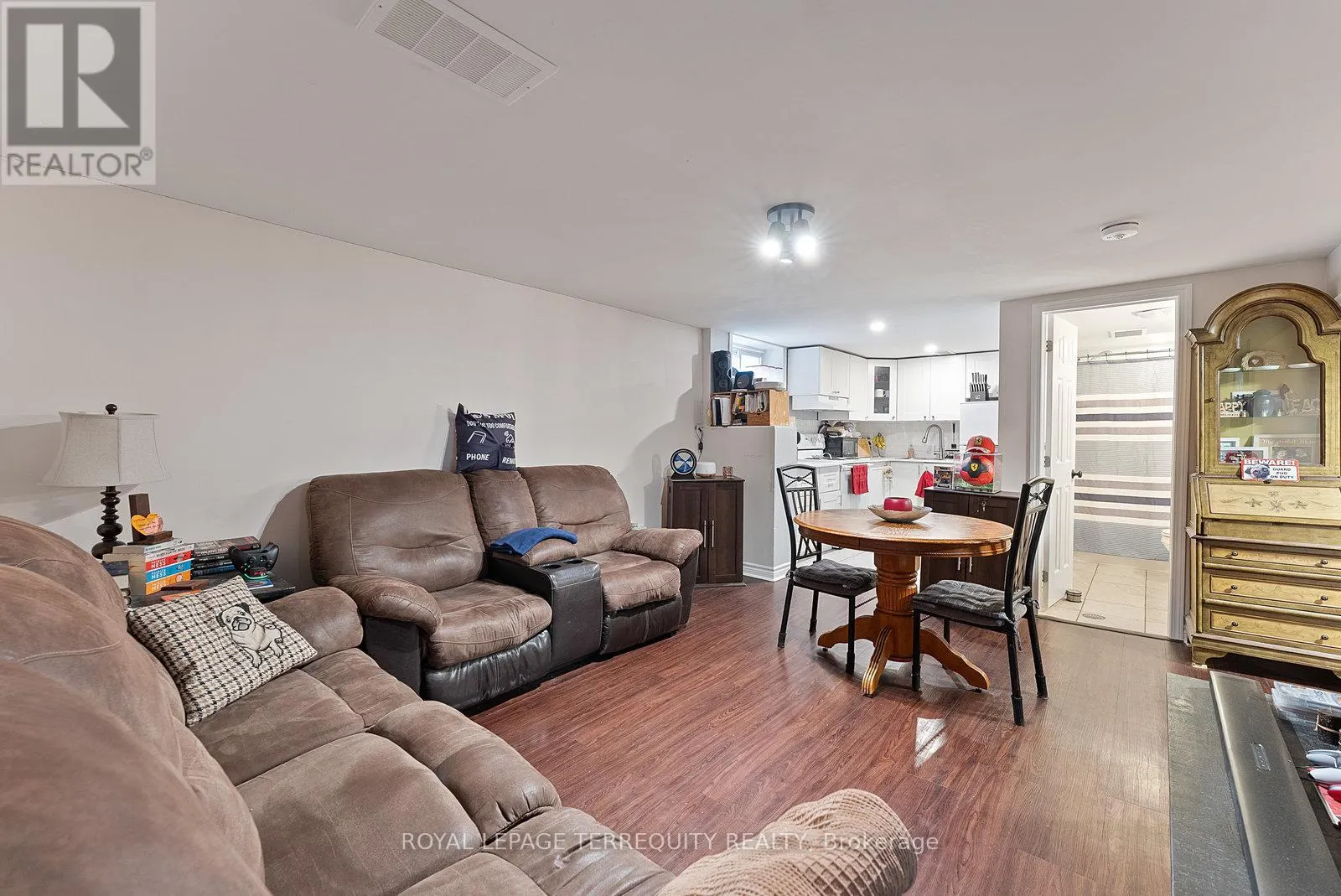 329 COCHRANE STREET