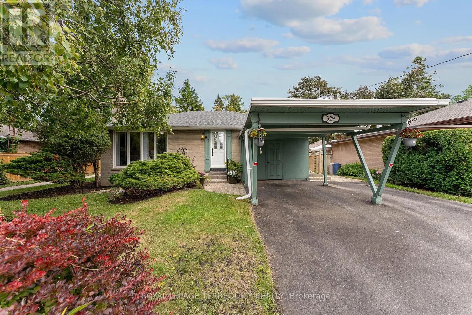 329 COCHRANE STREET