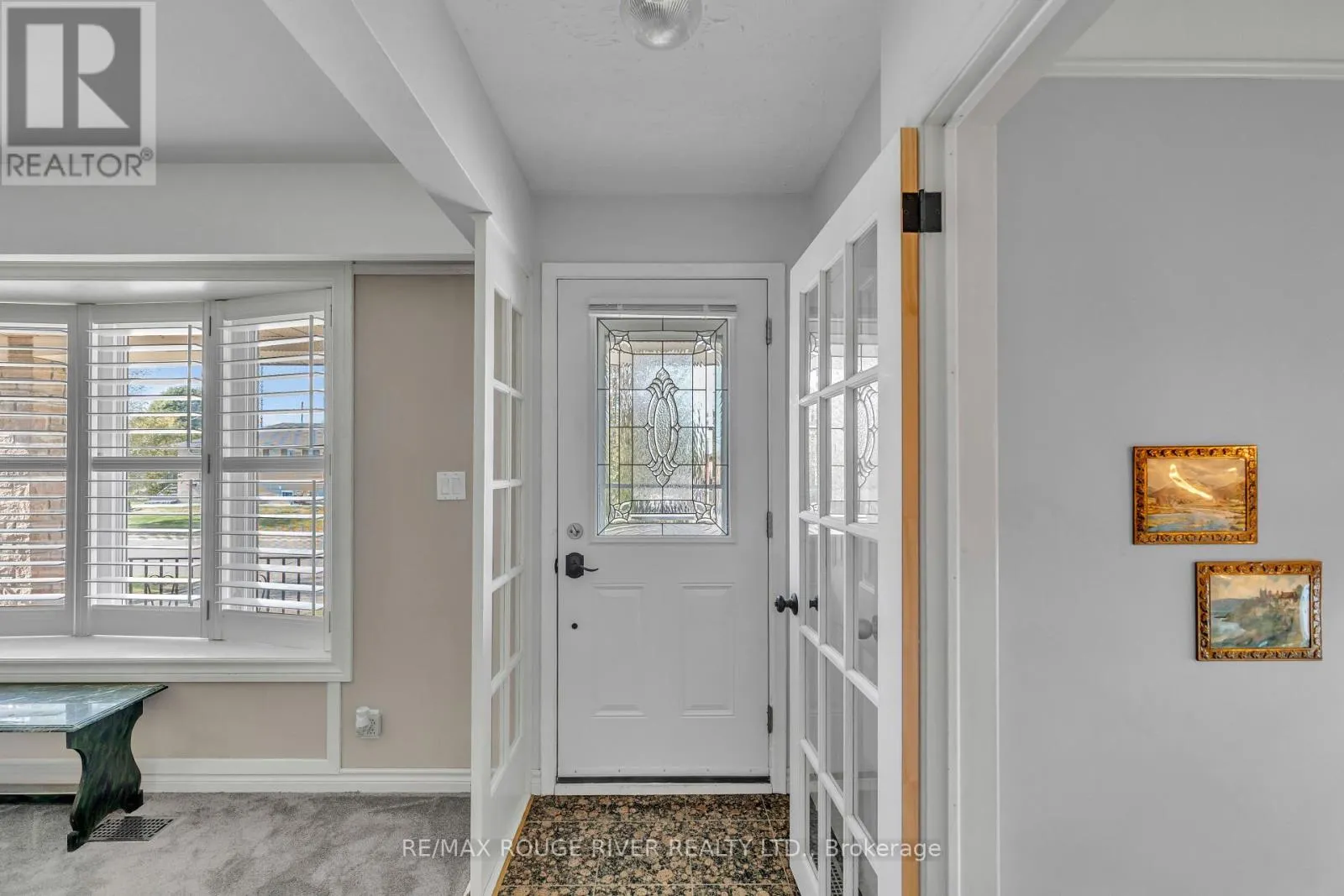 686 PERRY CRESCENT