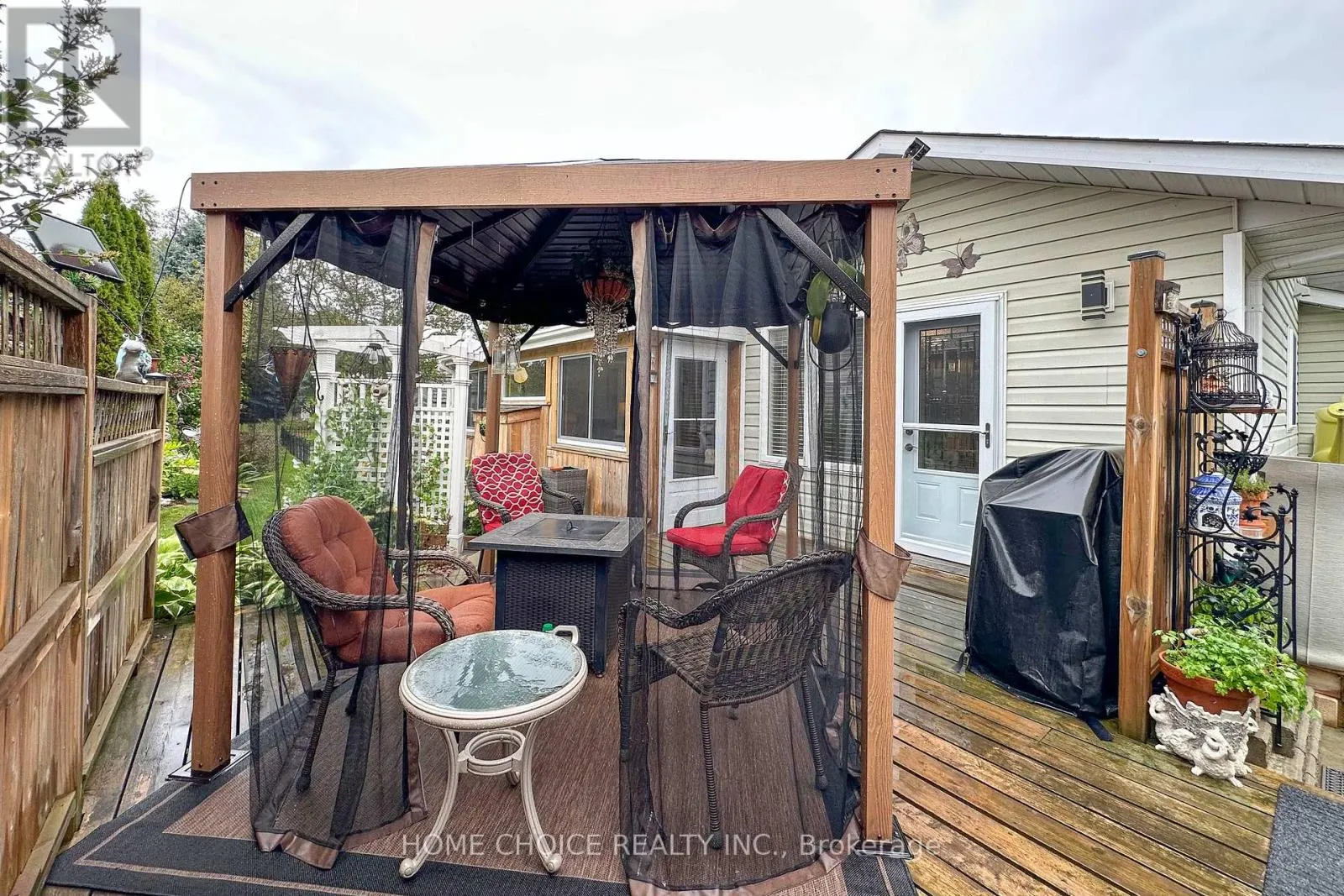 29 CORNERBROOK COURT