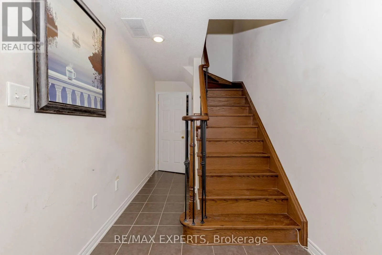 24 IGNATIUS LANE