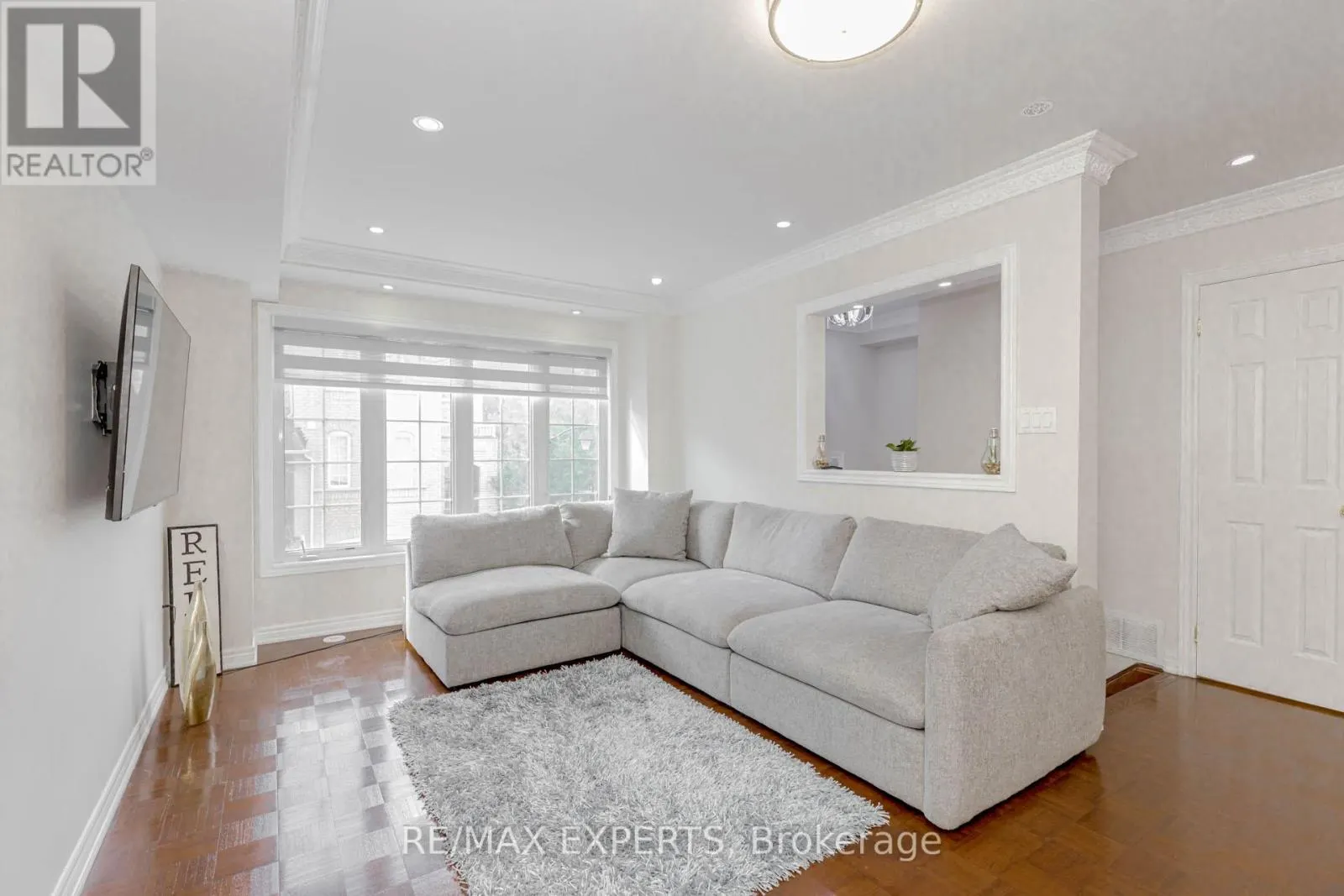 24 IGNATIUS LANE