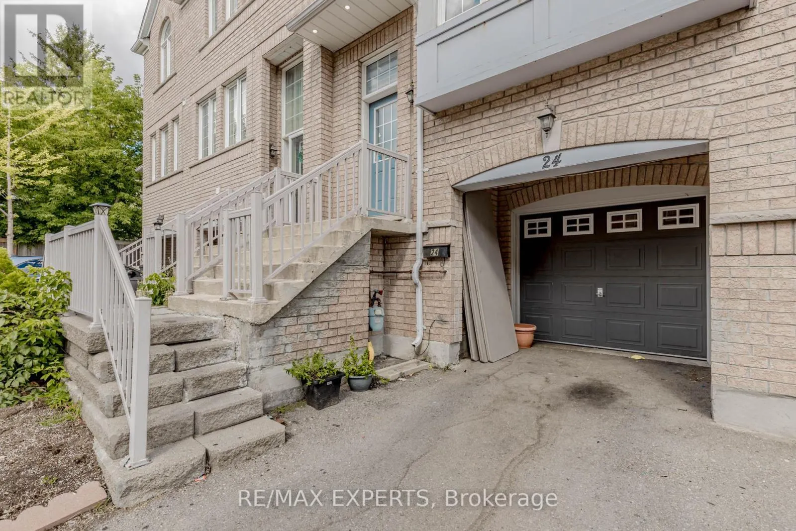 24 IGNATIUS LANE