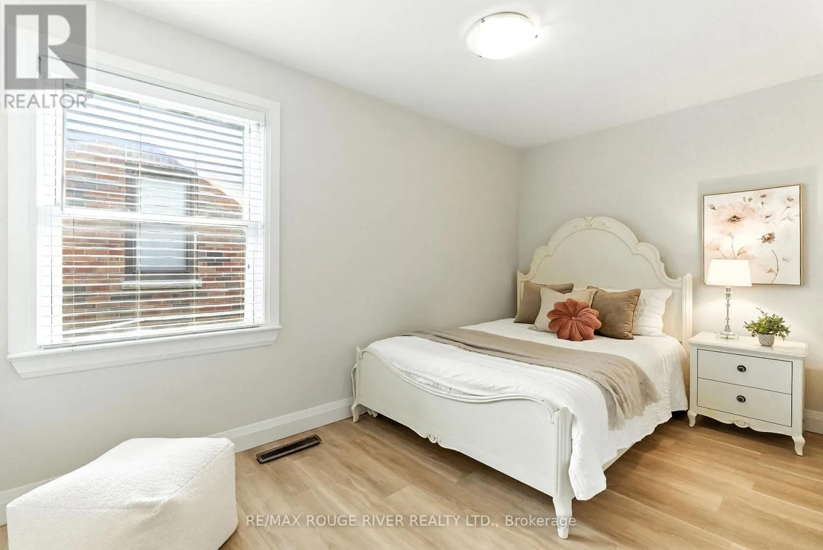 39 SOUTHWAY DRIVE