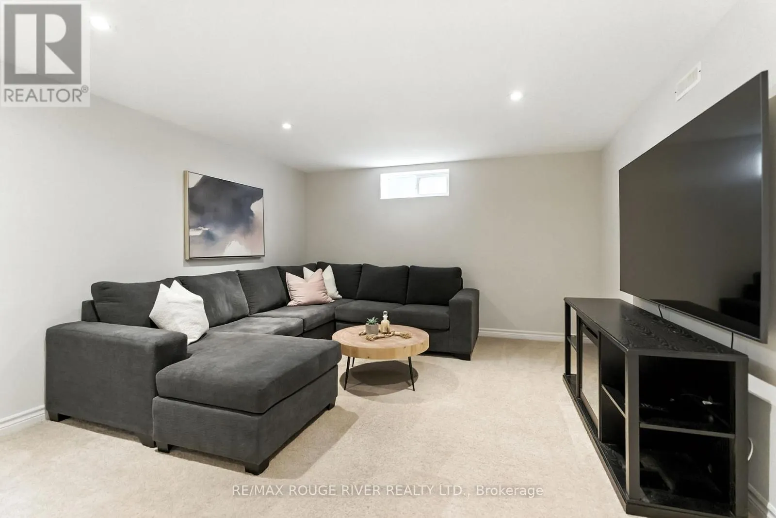 39 SOUTHWAY DRIVE