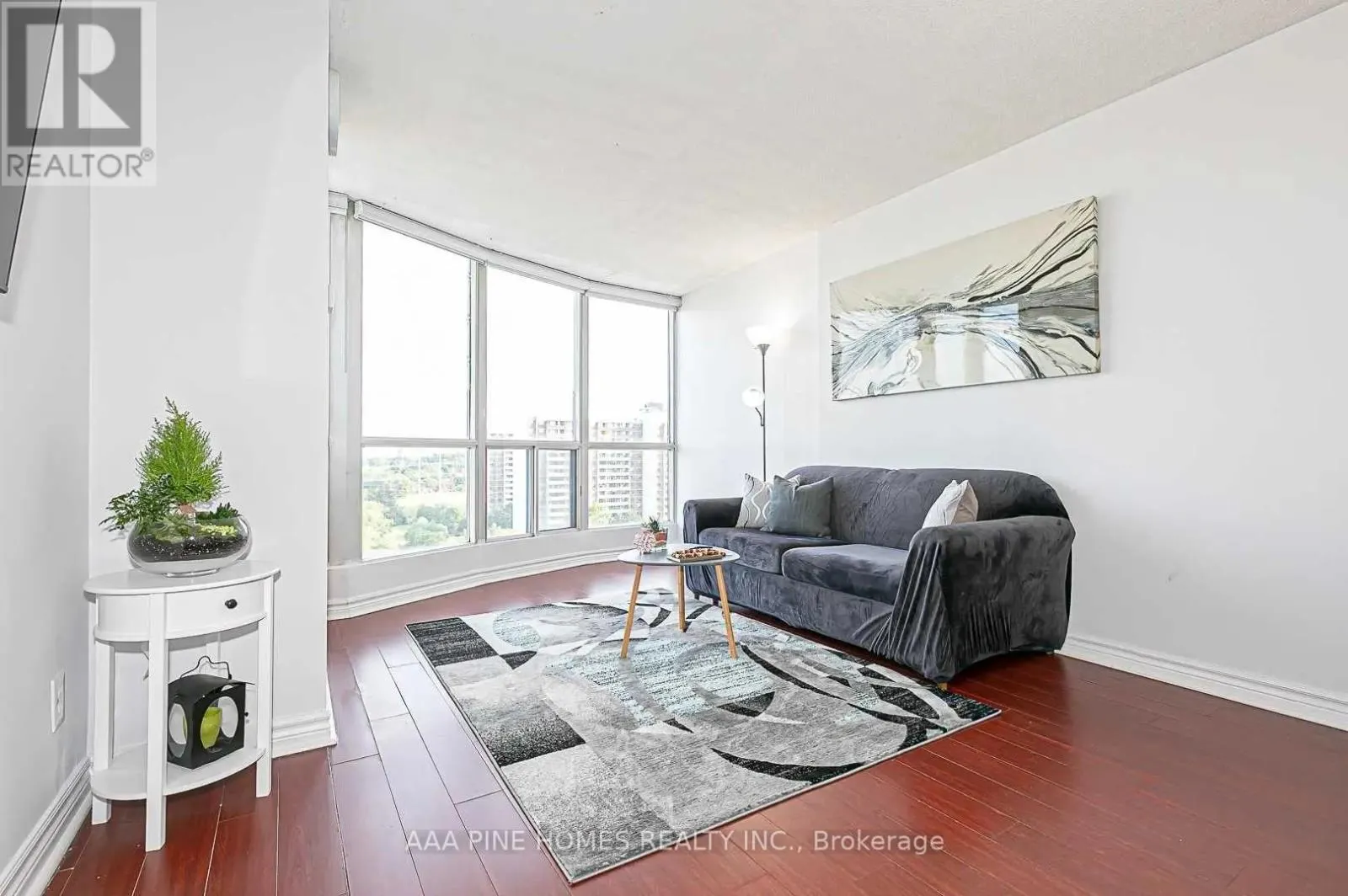 #1111 - 2550 LAWRENCE AVENUE E