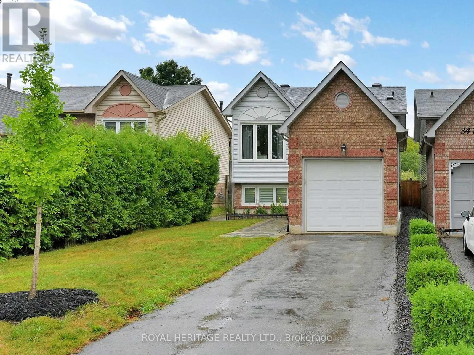 32 FENWICK AVENUE