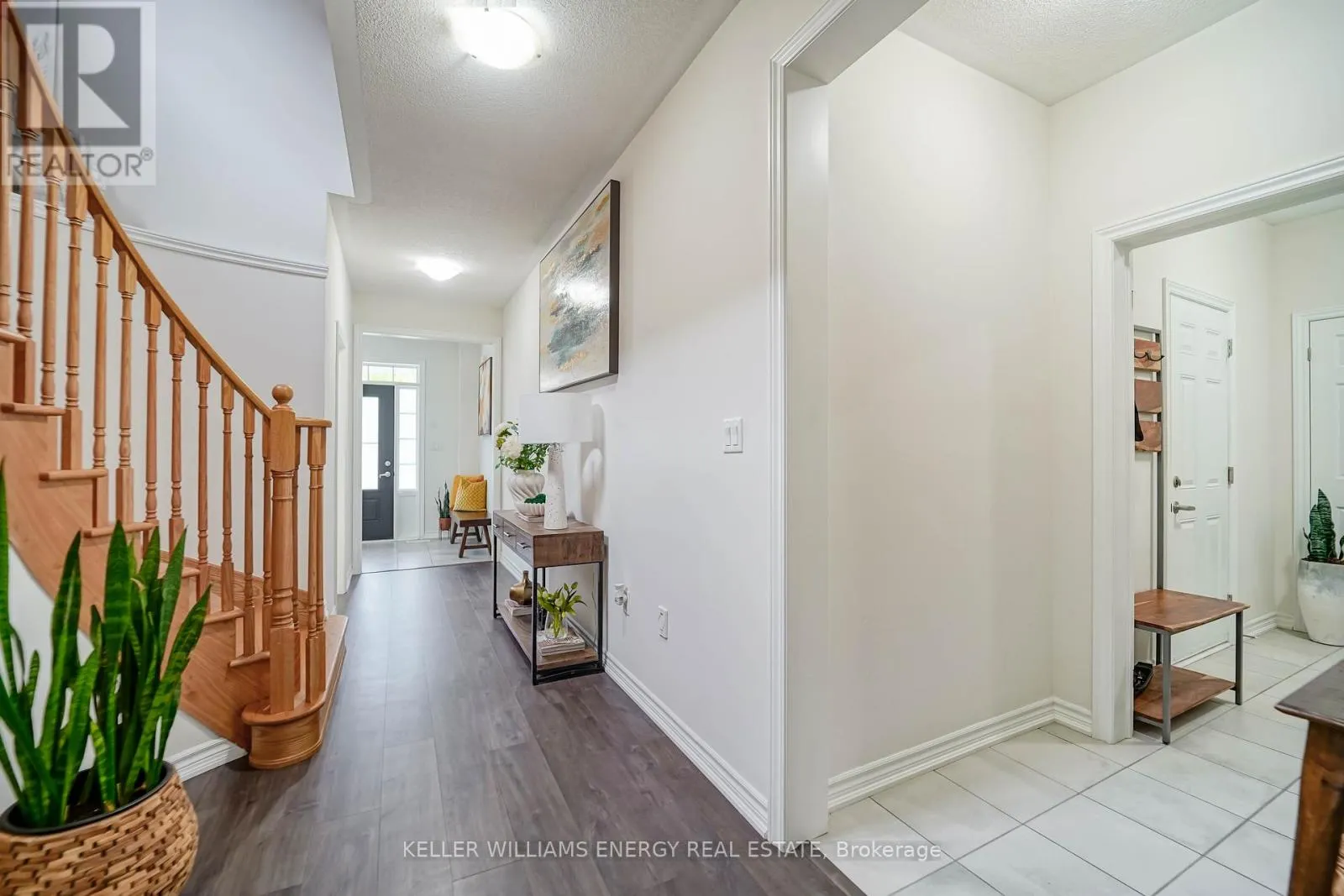 23 CROMBIE STREET
