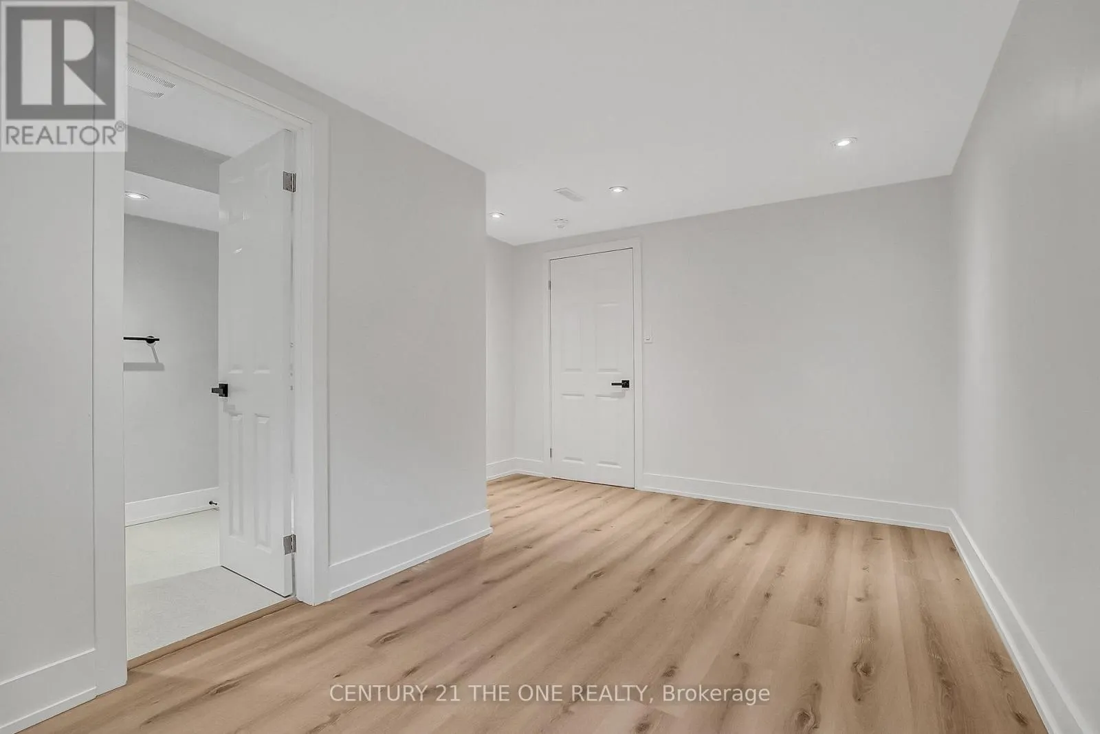 100 MARTINDALE STREET