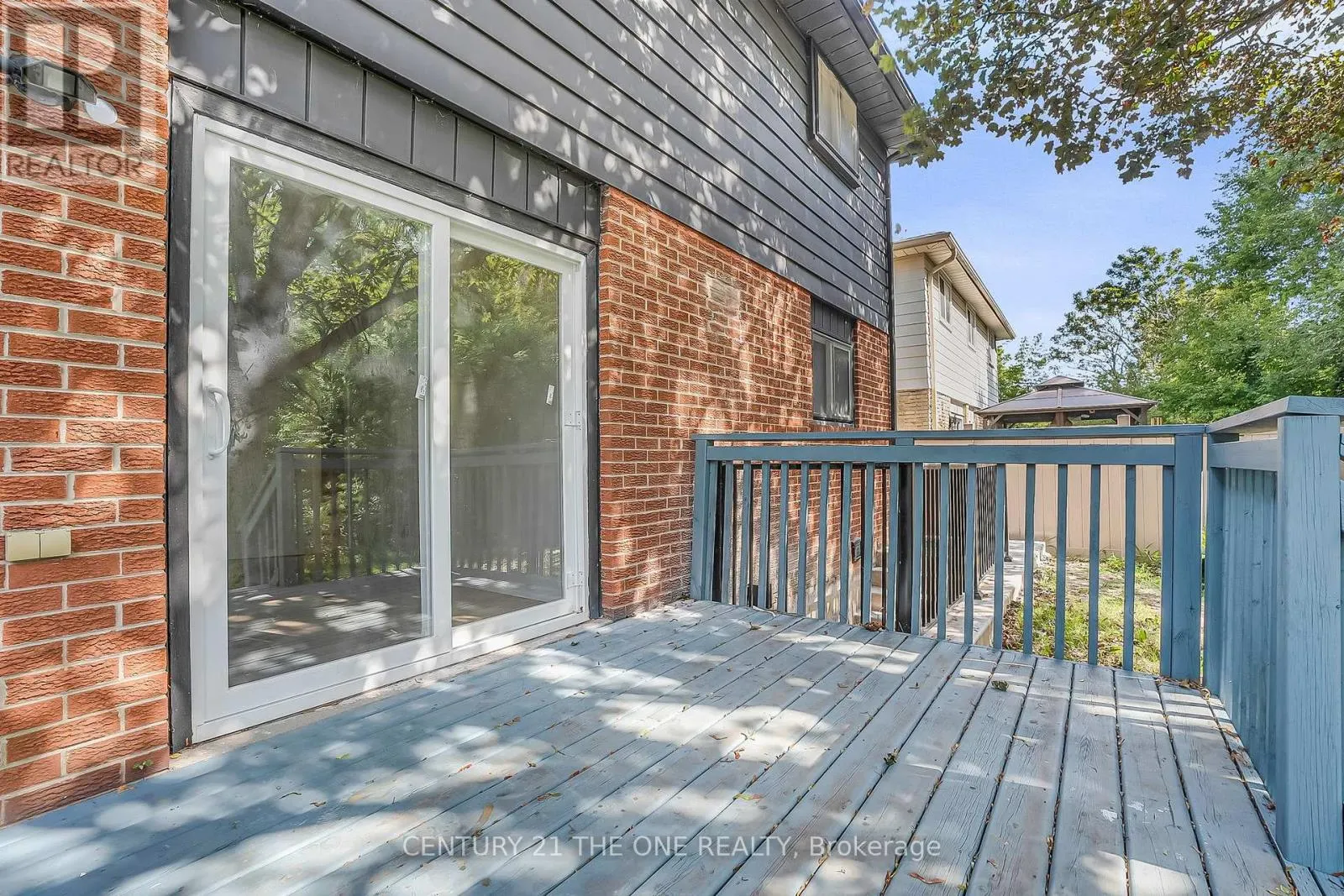 100 MARTINDALE STREET