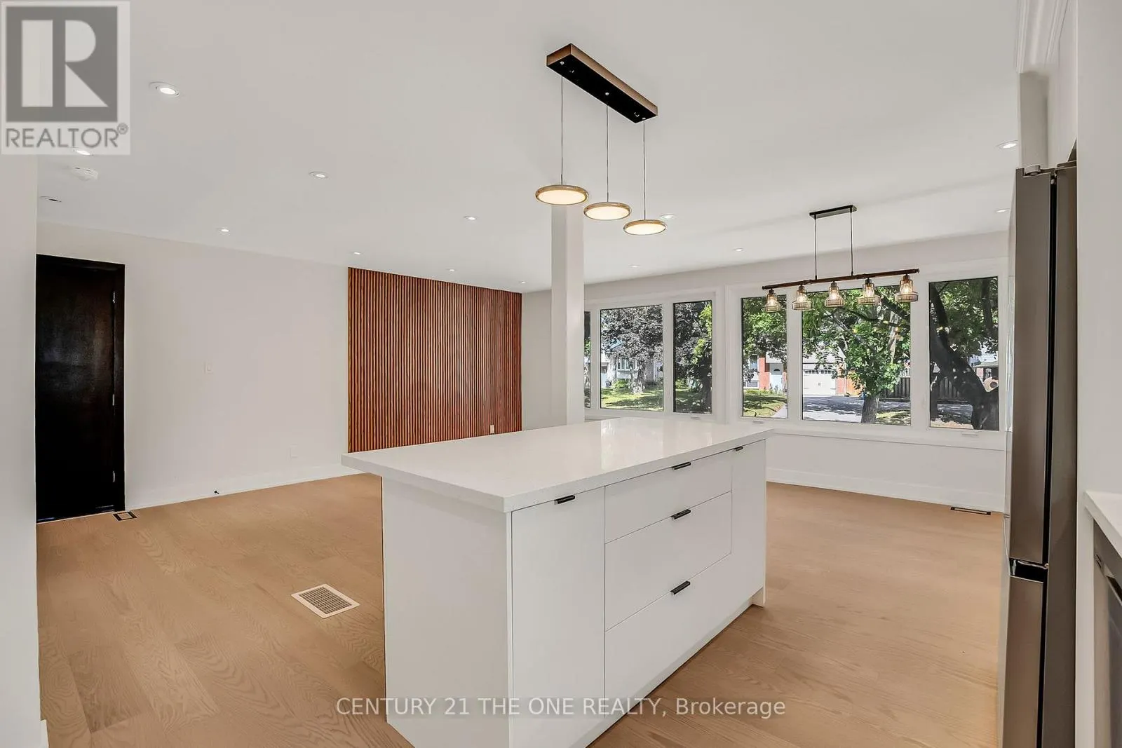 100 MARTINDALE STREET
