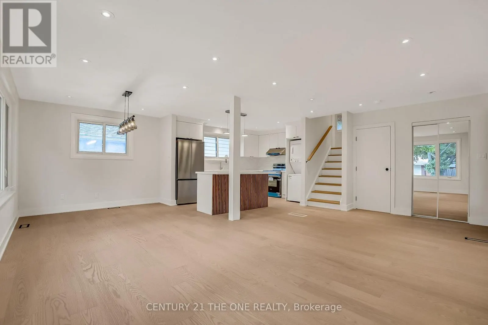 100 MARTINDALE STREET