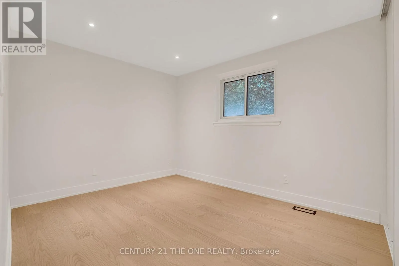 100 MARTINDALE STREET