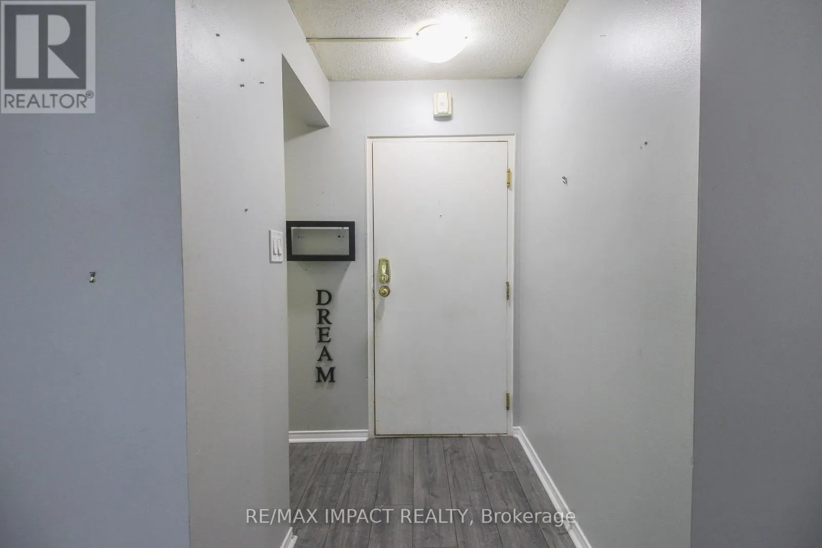 112 - 454 CENTRE STREET S, #112
