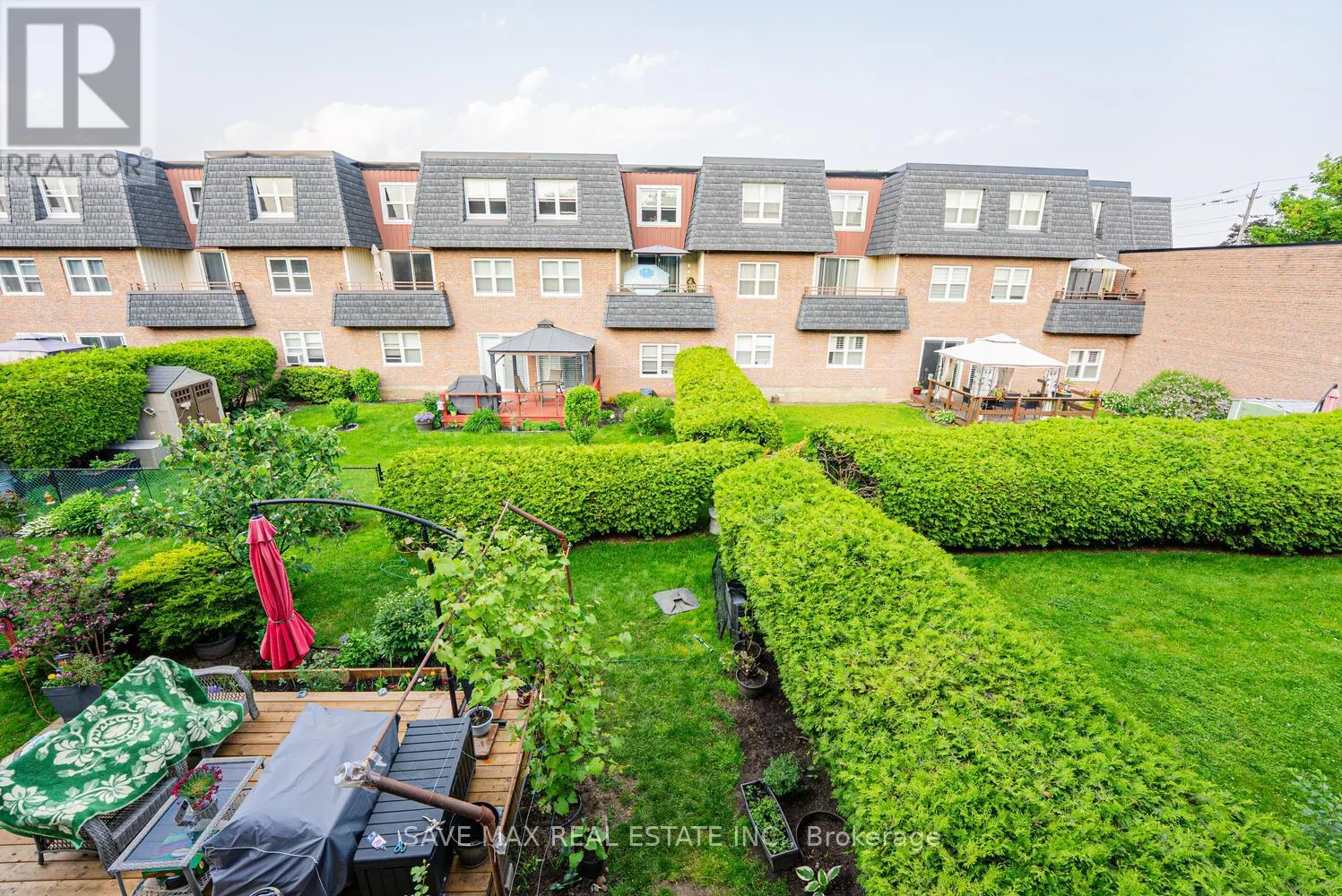 214 - 580 MARY STREET E