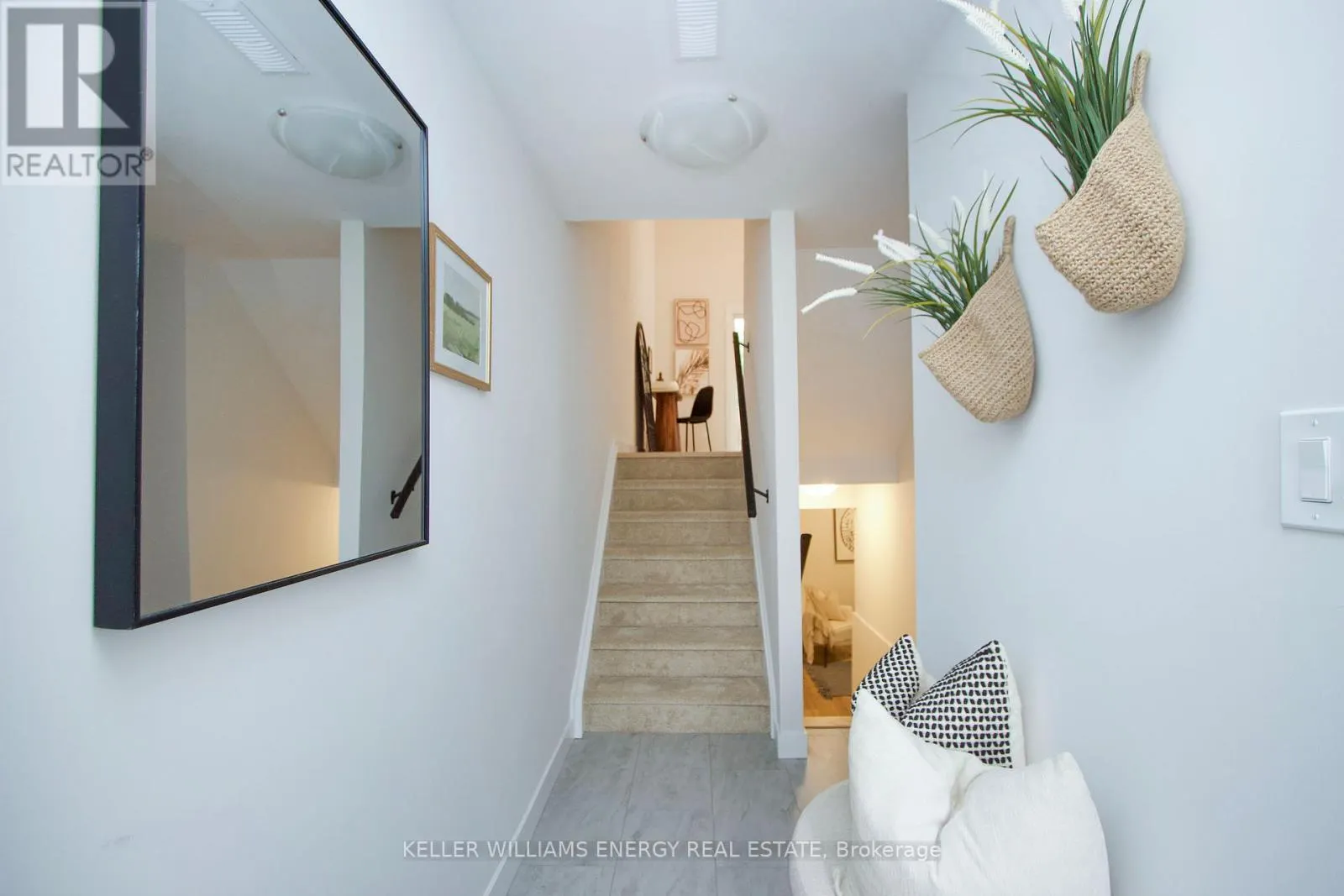 60 - 1133 RITSON ROAD N, #60