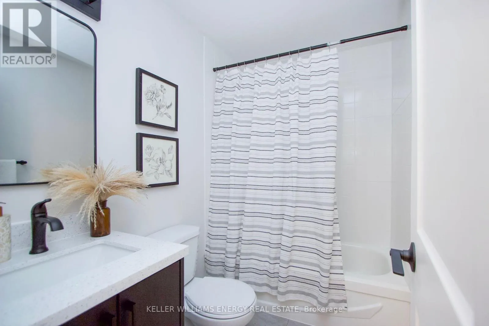 60 - 1133 RITSON ROAD N, #60
