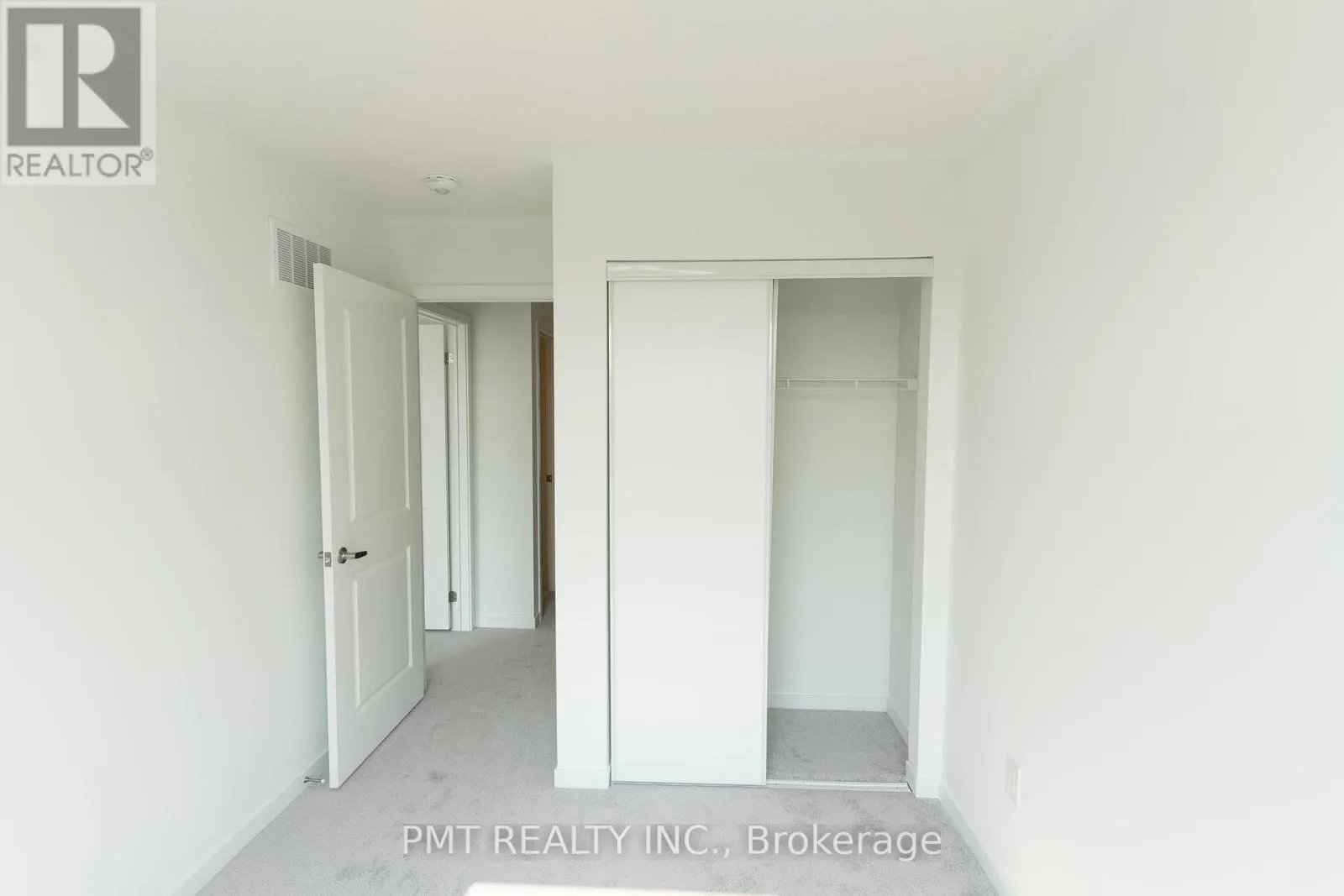 31 BATESON STREET